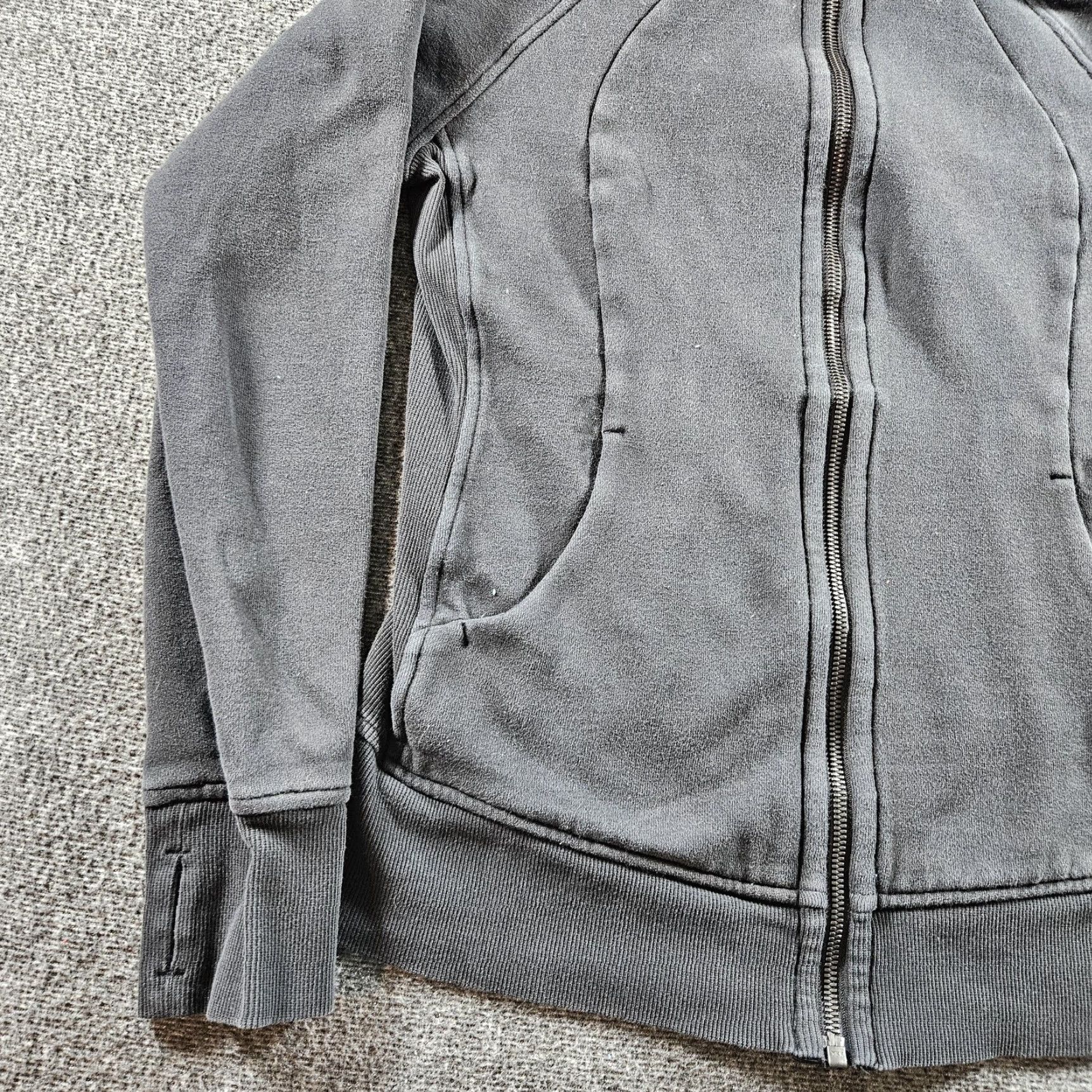 Lululemon Lululemon Scuba Hoodie Womens S/M Gray Full Zip Fleece Logo Thumbholes Size S / US 4 / IT 40 - 2 Thumbnail
