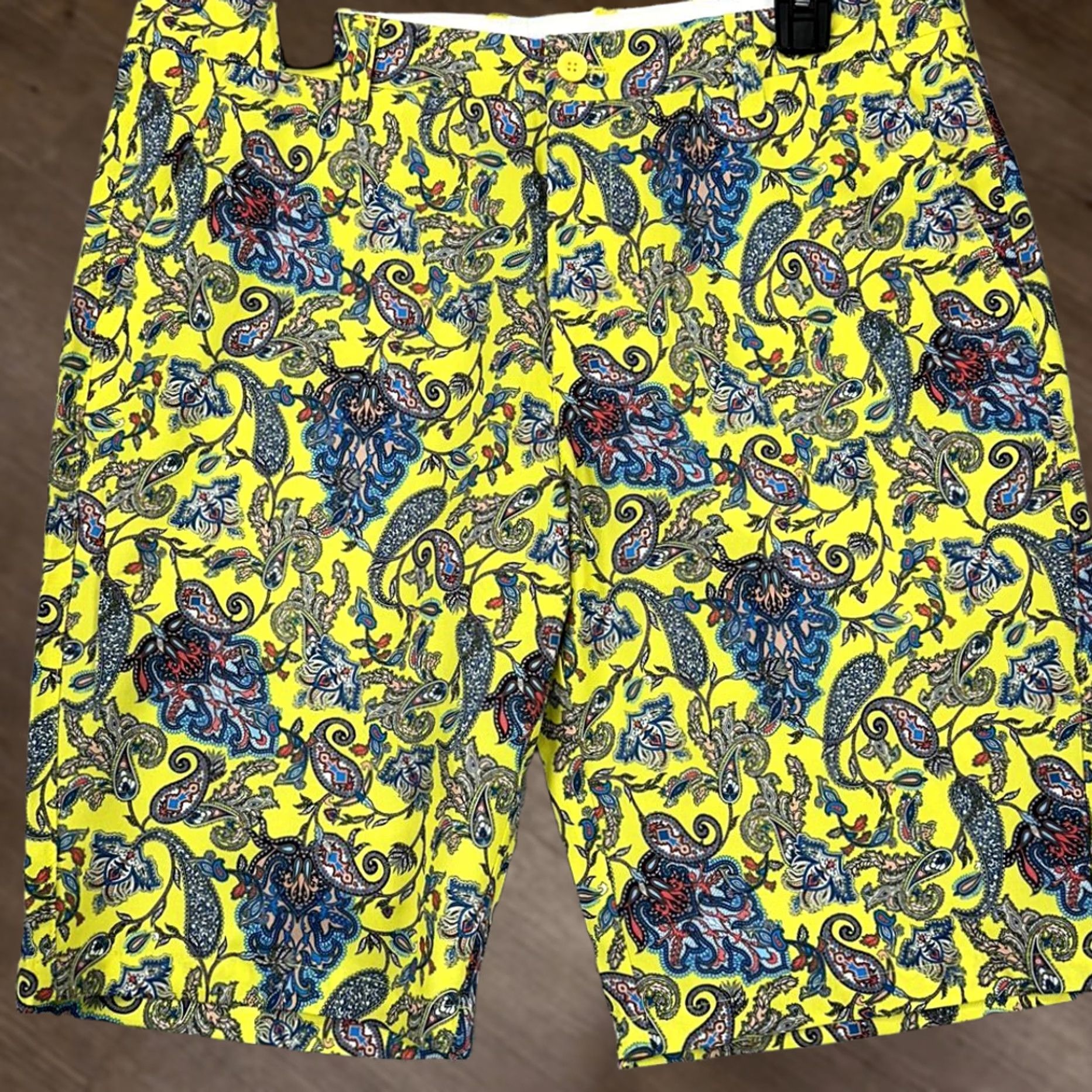 Vintage Hreski Shorts Mens 34 Yellow Paisley Performance Chino Golf Stretch Pockets NEW Size US 34 / EU 50 - 1 Thumbnail