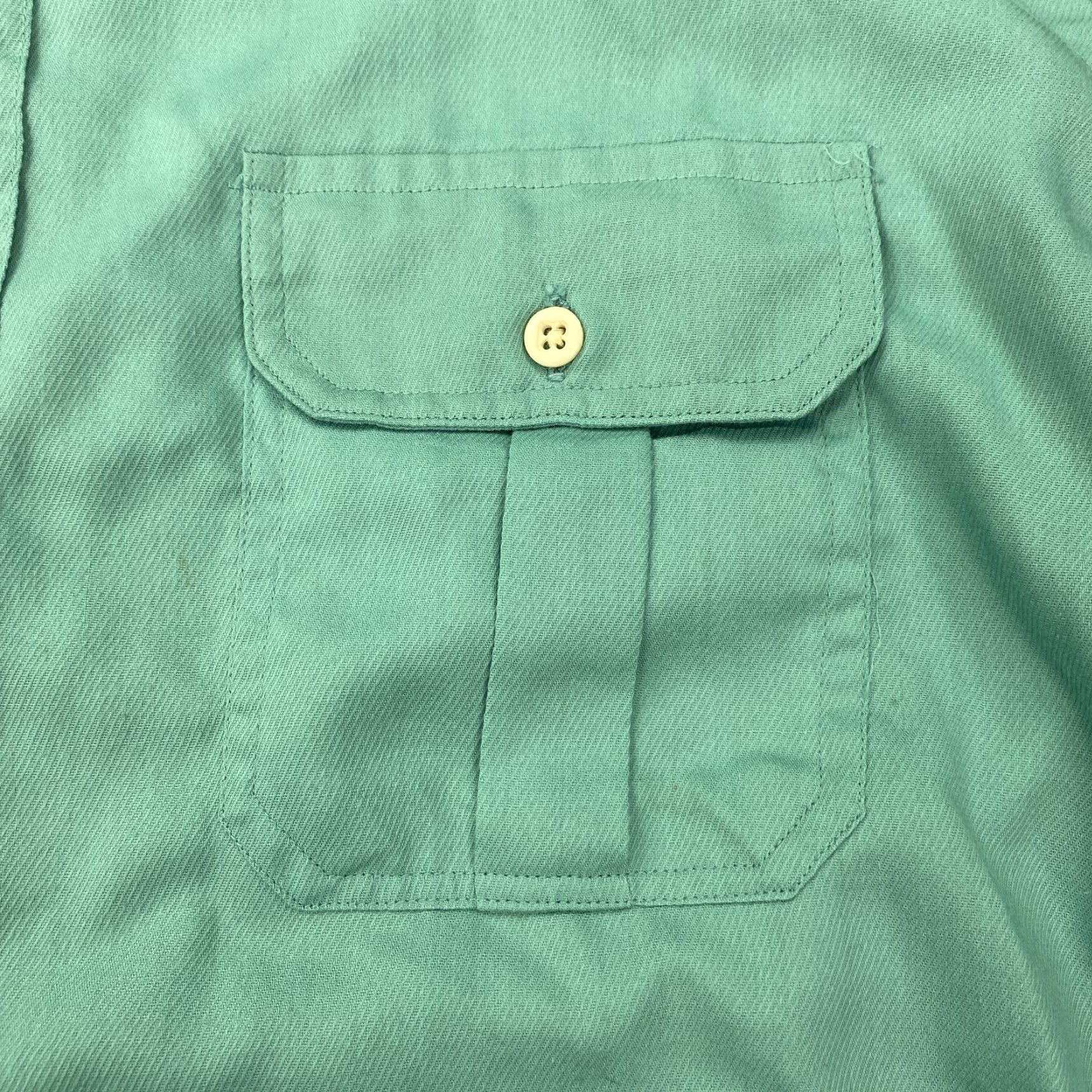Gant VINTAGE Gant Hugger Shirt Mens 15.5 34 Green Twill Button-Up Workwear 70s USA Slim 70s Mens Size US M / EU 48-50 / 2 - 2 Thumbnail