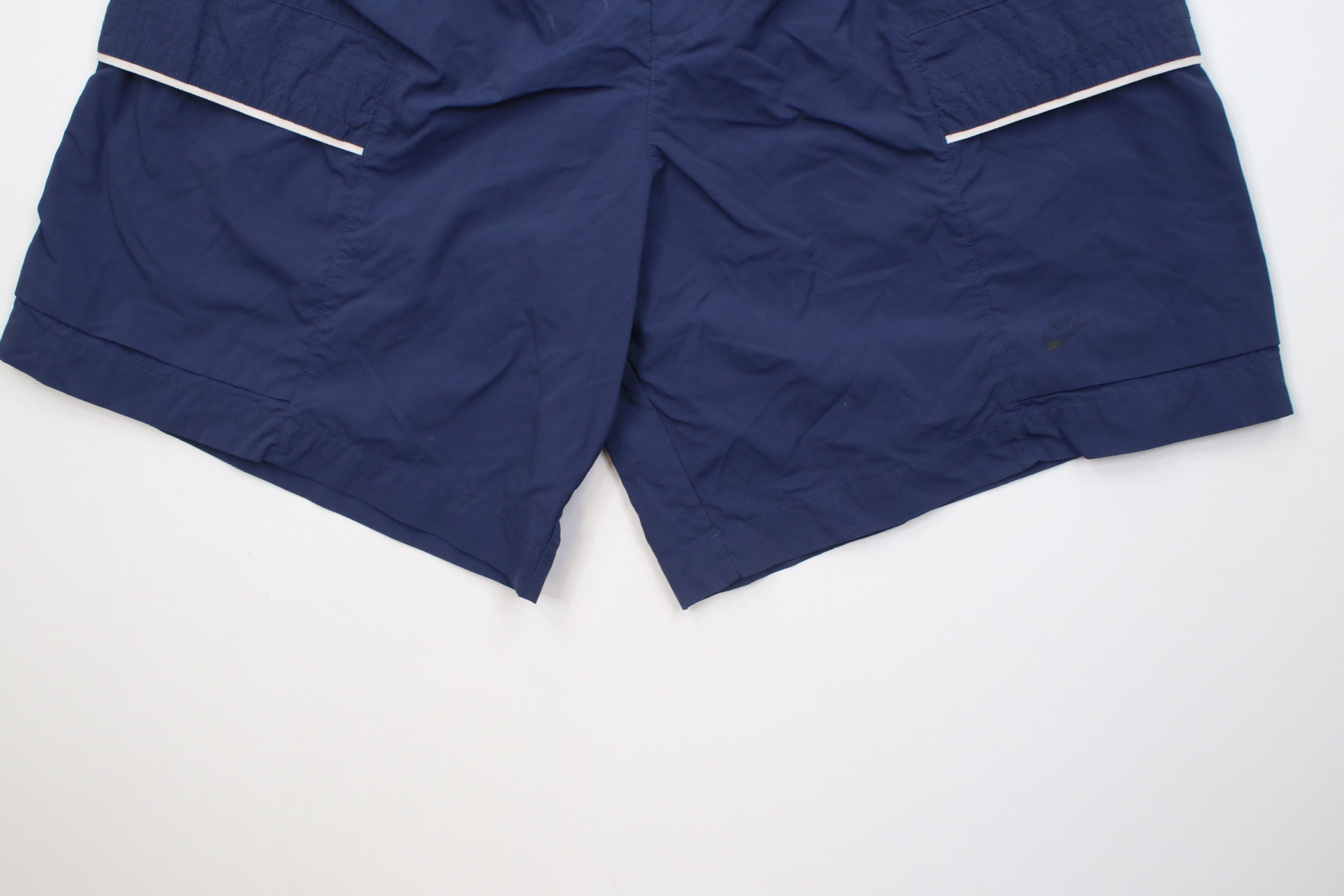 Nike Vintage Y2K Nike Above Knee Windbreaker Cargo Shorts Blue Size US 36 / EU 52 - 4 Thumbnail