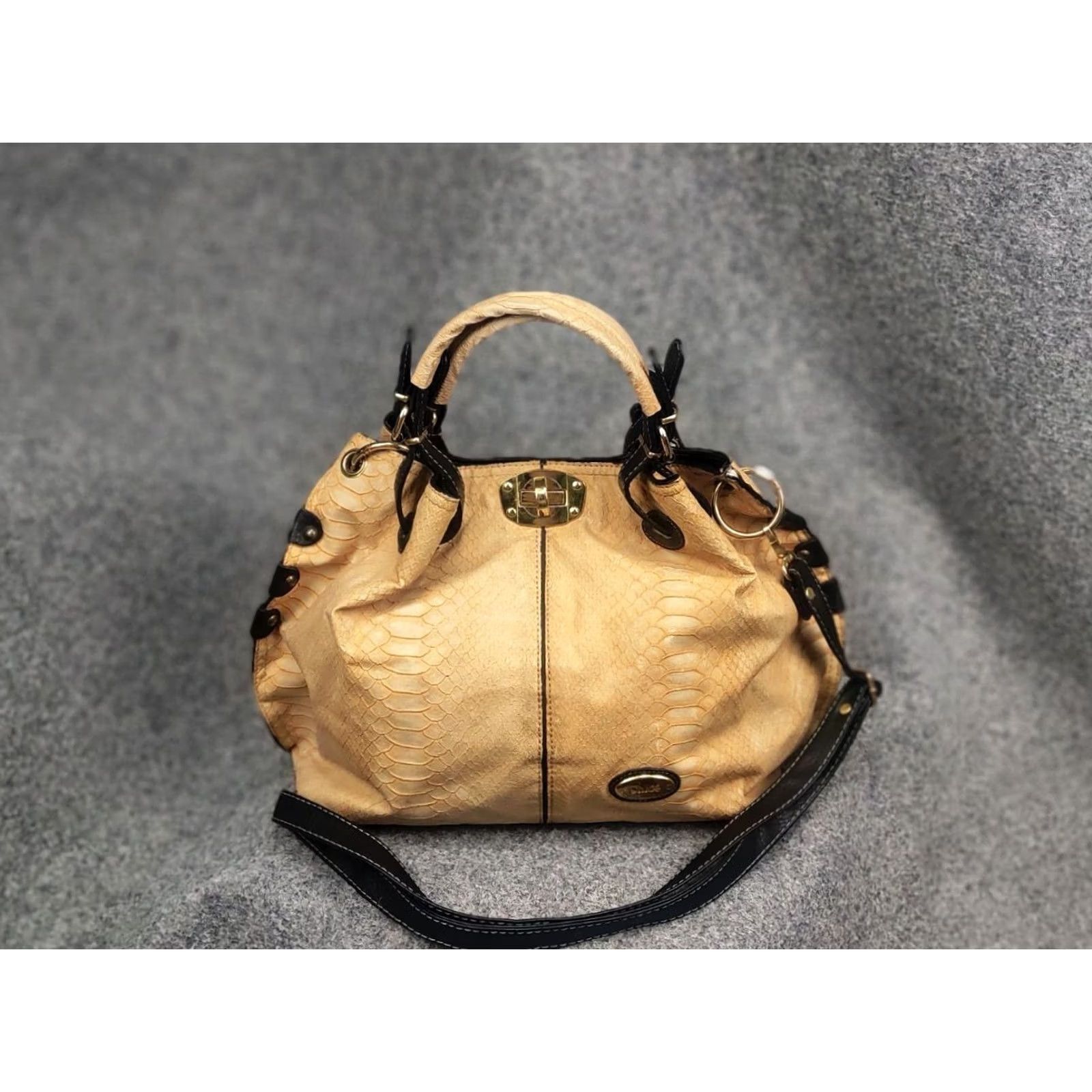 Logo 7 VINTAGE Chloe Style Logo beige bag with snakeskin texture and black handles Y2K Bag Size ONE SIZE - 2 Thumbnail