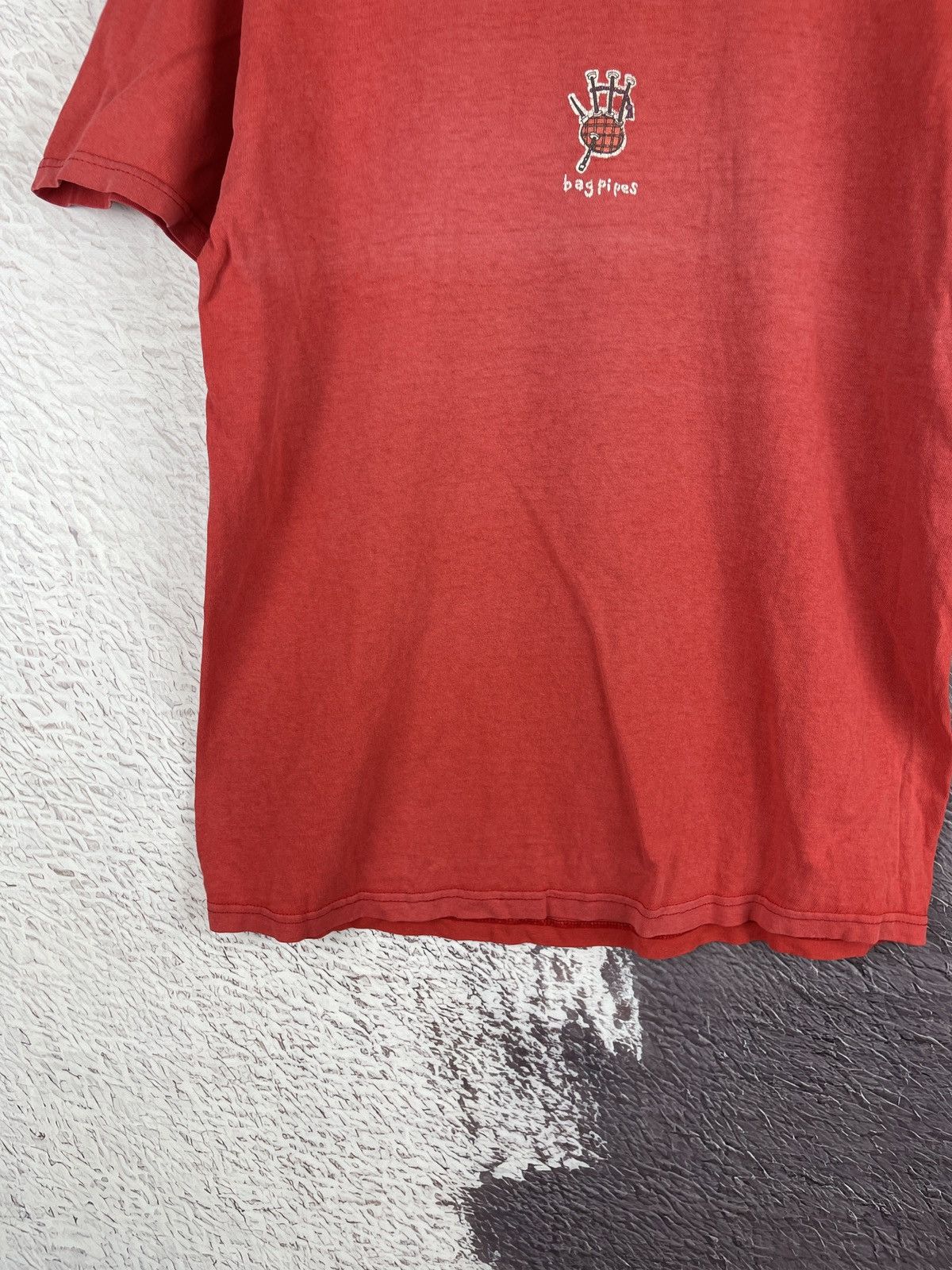 Vintage FOTL vintage 90s BAG pipes skateboard center logo tee Size US M / EU 48-50 / 2 - 6 Thumbnail