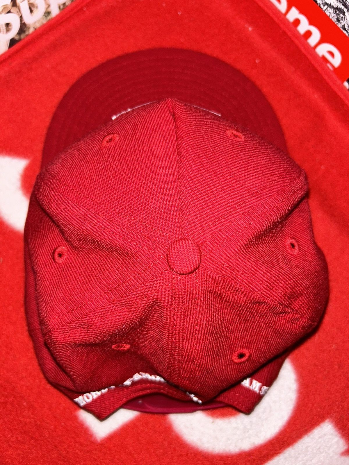 Supreme 2009 Supreme x Malcolm McLaren x Keith Haring New Era Hat Size ONE SIZE - 3 Thumbnail