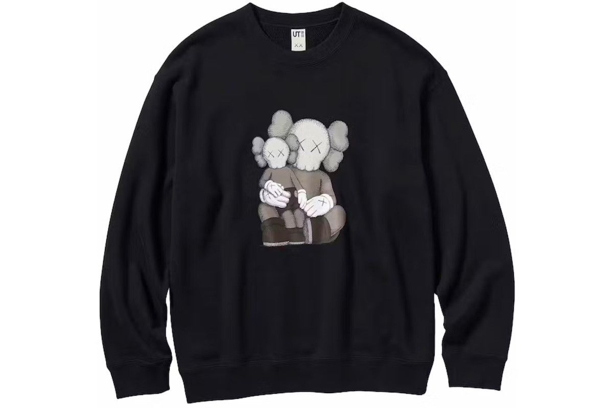 image of Kaws x Uniqlo Longsleeve Sweatshirt Black Small, Men's