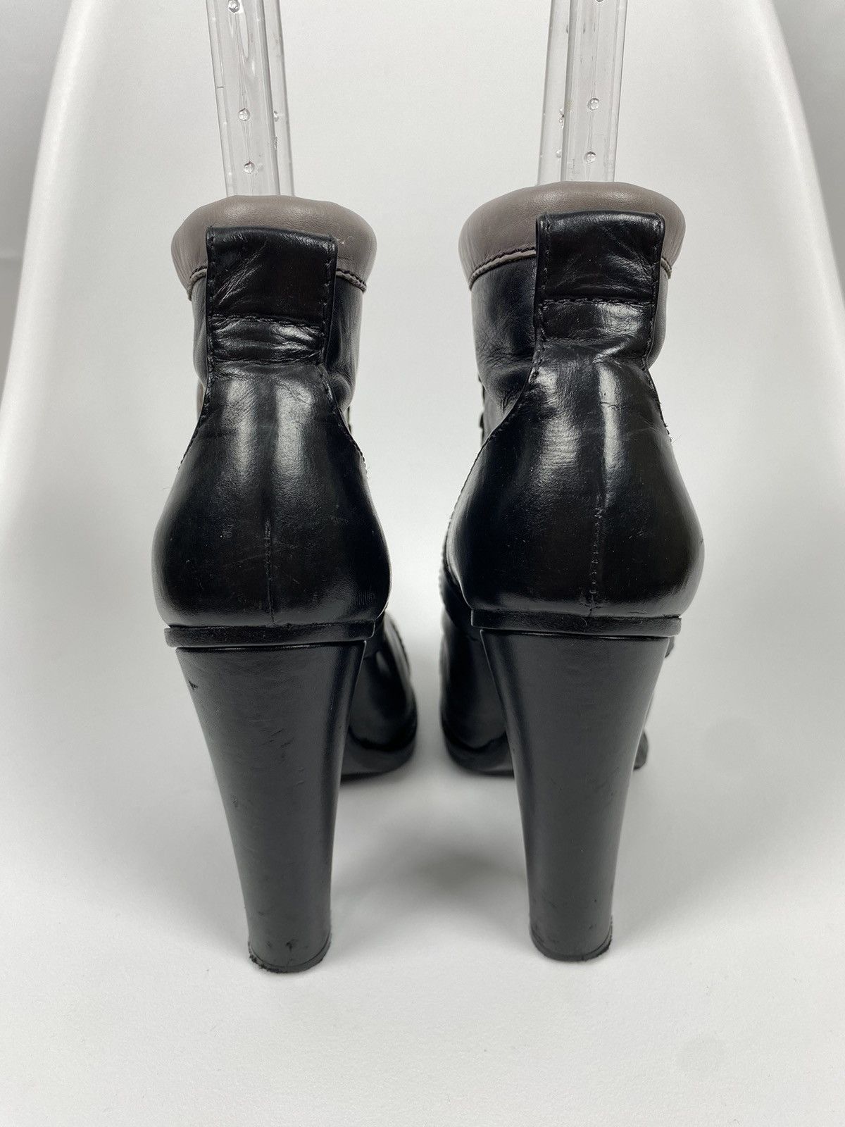 Marc by Marc Jacobs Marc By Marc Jacobs Genuine Leather Boots size 37,5 Size US 7.5 / IT 37.5 - 3 Thumbnail