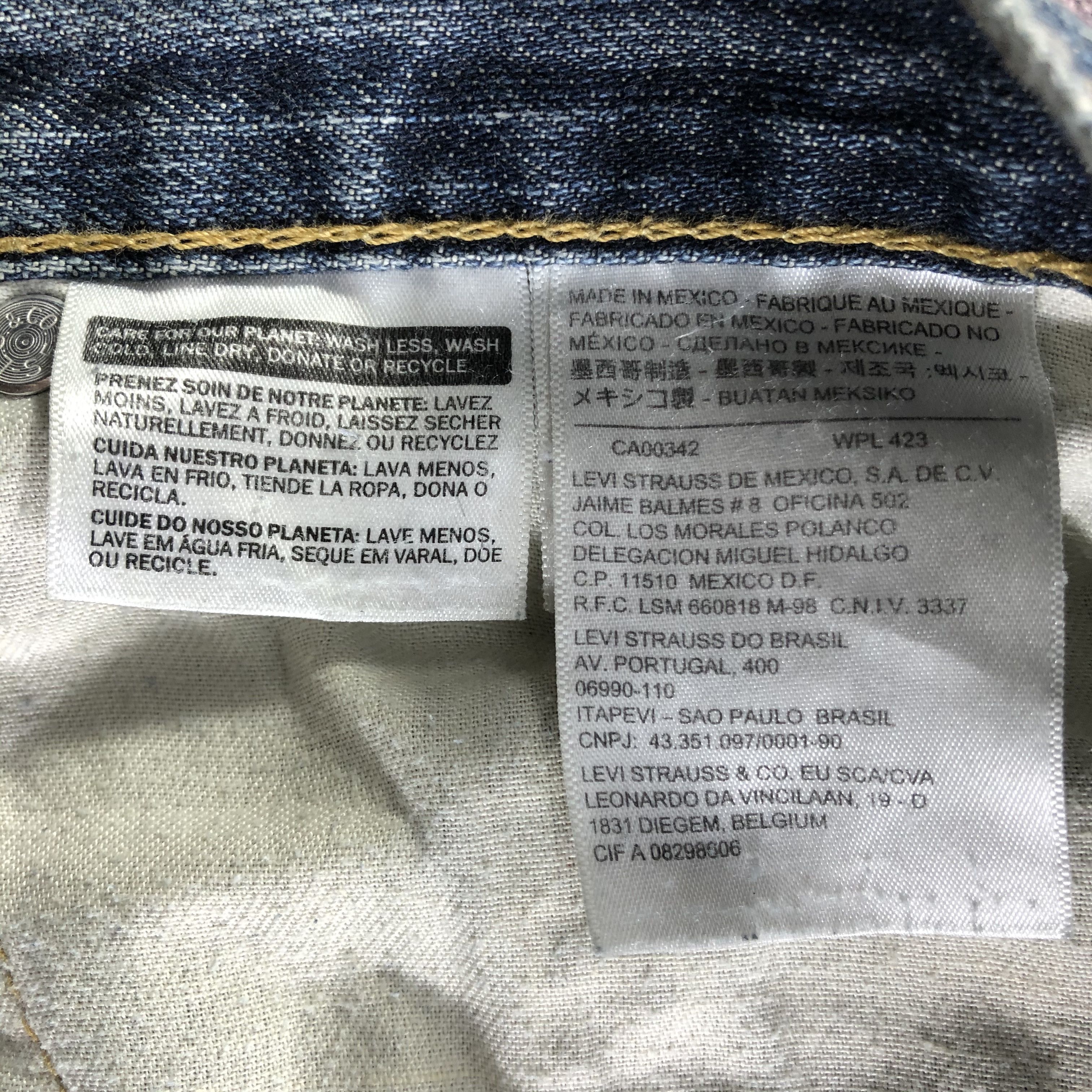 Levi's × Vintage Vintage Blue Wash Levis 514 Jeans-JM3375 Size US 37 - 9 Thumbnail
