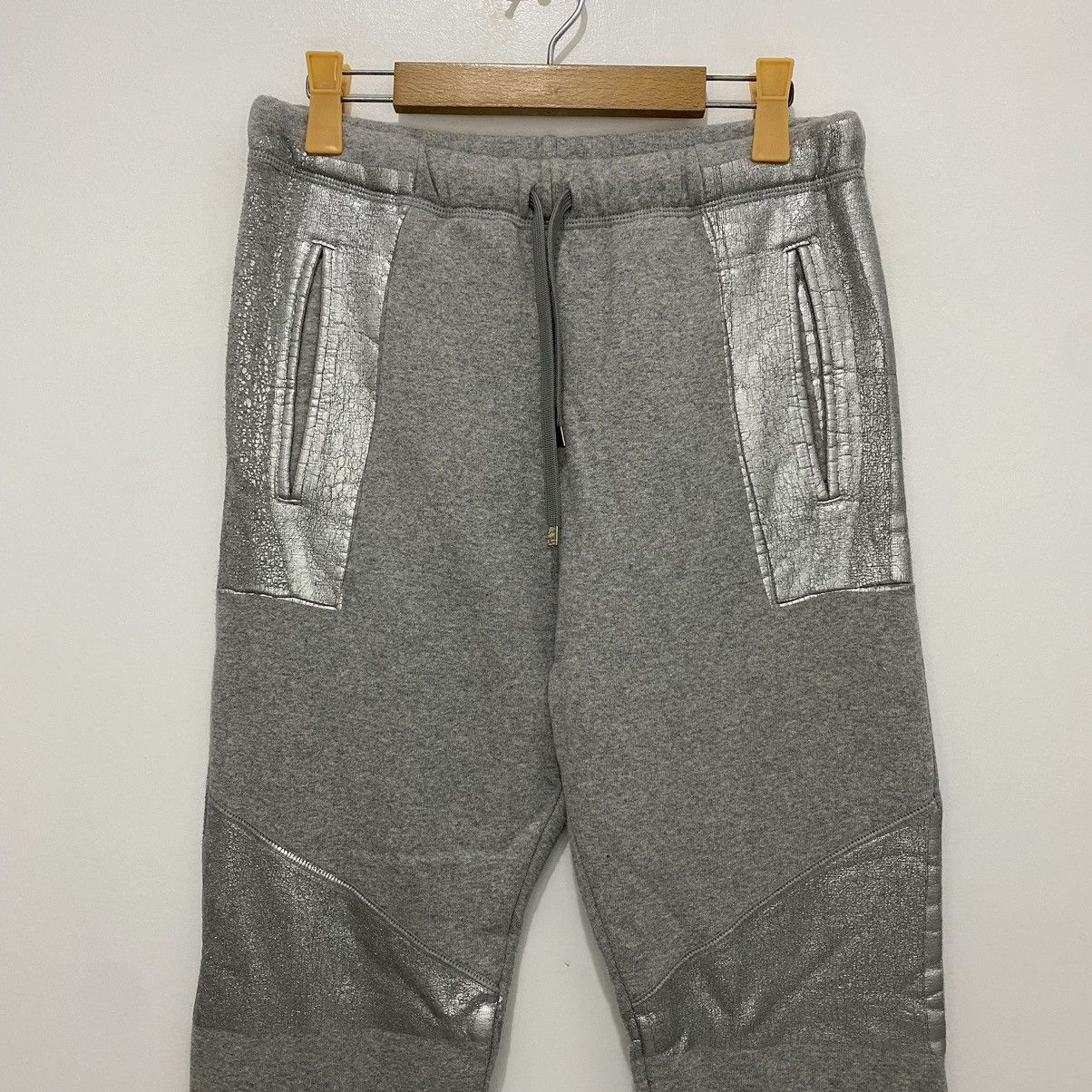 Bottega Veneta Bottega Veneta Sweatpants Size US 30 / EU 46 - 2 Thumbnail