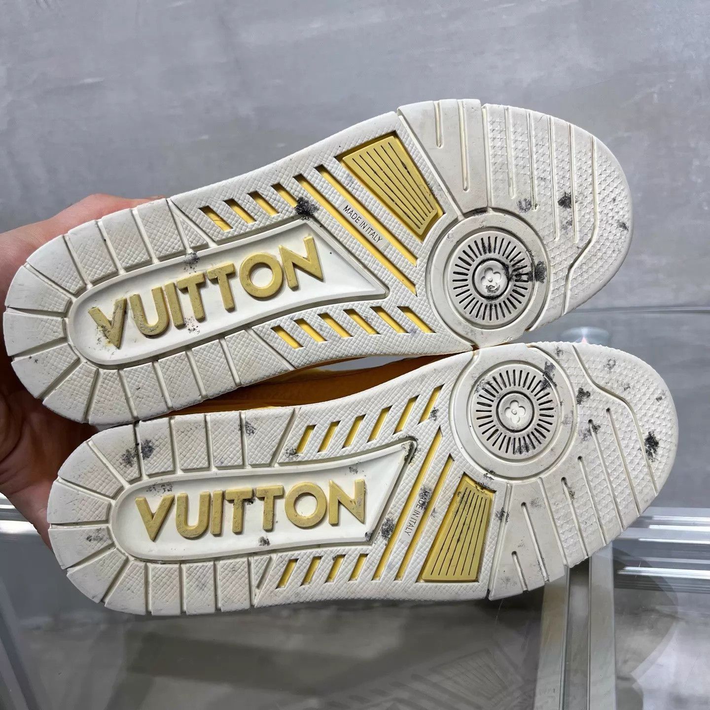 Louis Vuitton LV Trainer White Yellow UK4 38 Size US 7.5 / IT 37.5 - 7 Thumbnail