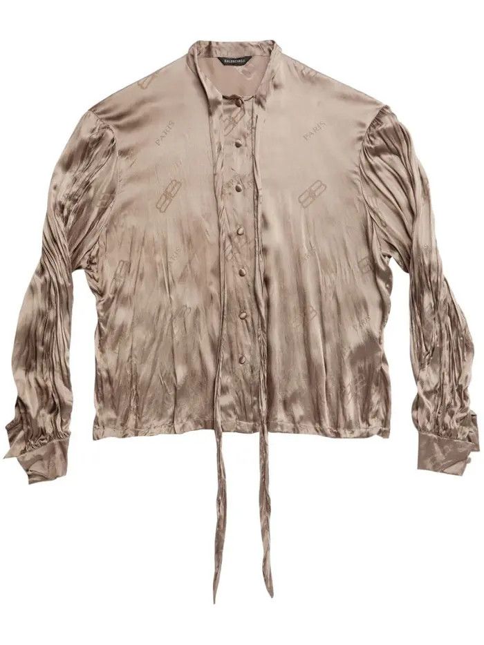 Balenciaga o1bcso1str0326 BB Paris All Over Oversized Blouse in Beige Size S / US 4 / IT 40 - 1 Thumbnail