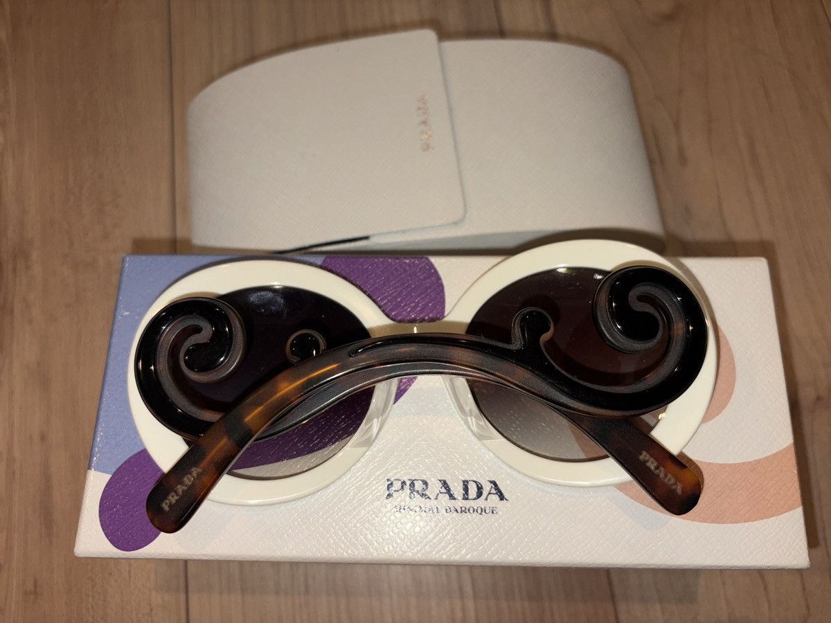 Prada WHITE Prada baroque sunglasses Size ONE SIZE - 3 Thumbnail