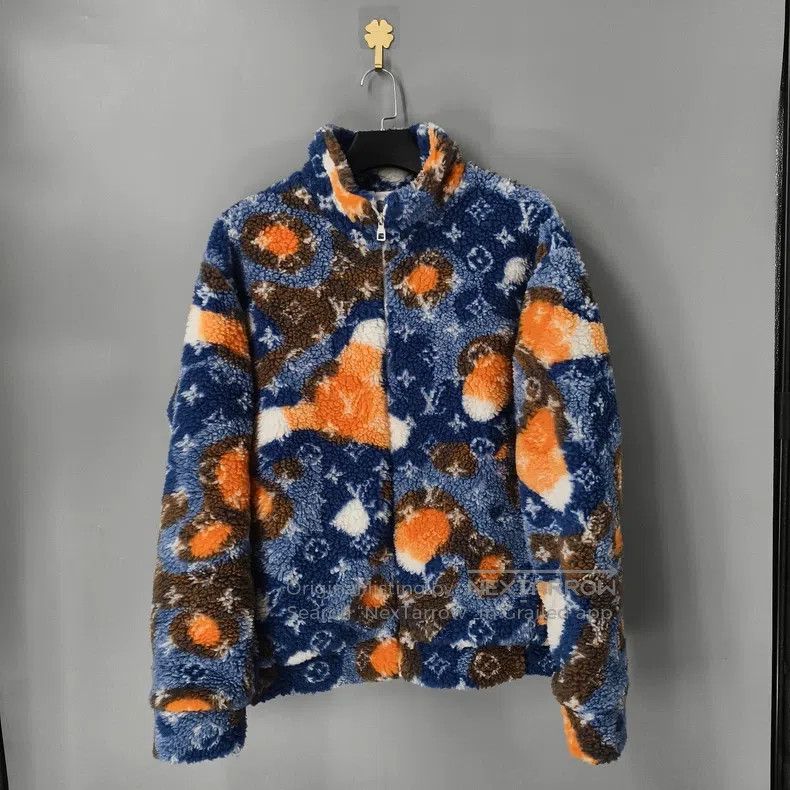 Louis Vuitton Louis Vuitton size 4l Logo Jacquard Fleece Tunic Long Sleev Size US M / EU 48-50 / 2 - 1 Thumbnail