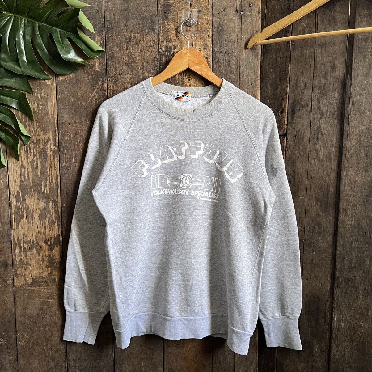 Vintage Vintage 90’s Flatfour Volkswagen Specialist Crewneck Size US M / EU 48-50 / 2 - 1 Thumbnail