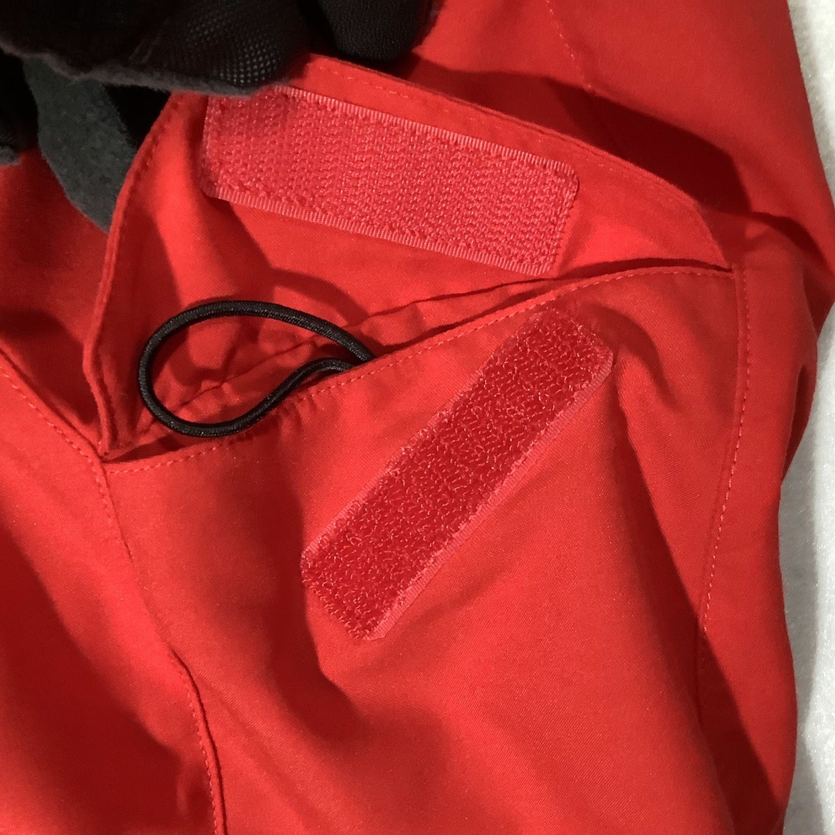 Under Armour Under Armour Board Shorts Mens Size 30 Red Polyester Loose 9in Inseam Beach Surf Pockets Logo Casual Regular Size US 30 / EU 46 - 4 Thumbnail