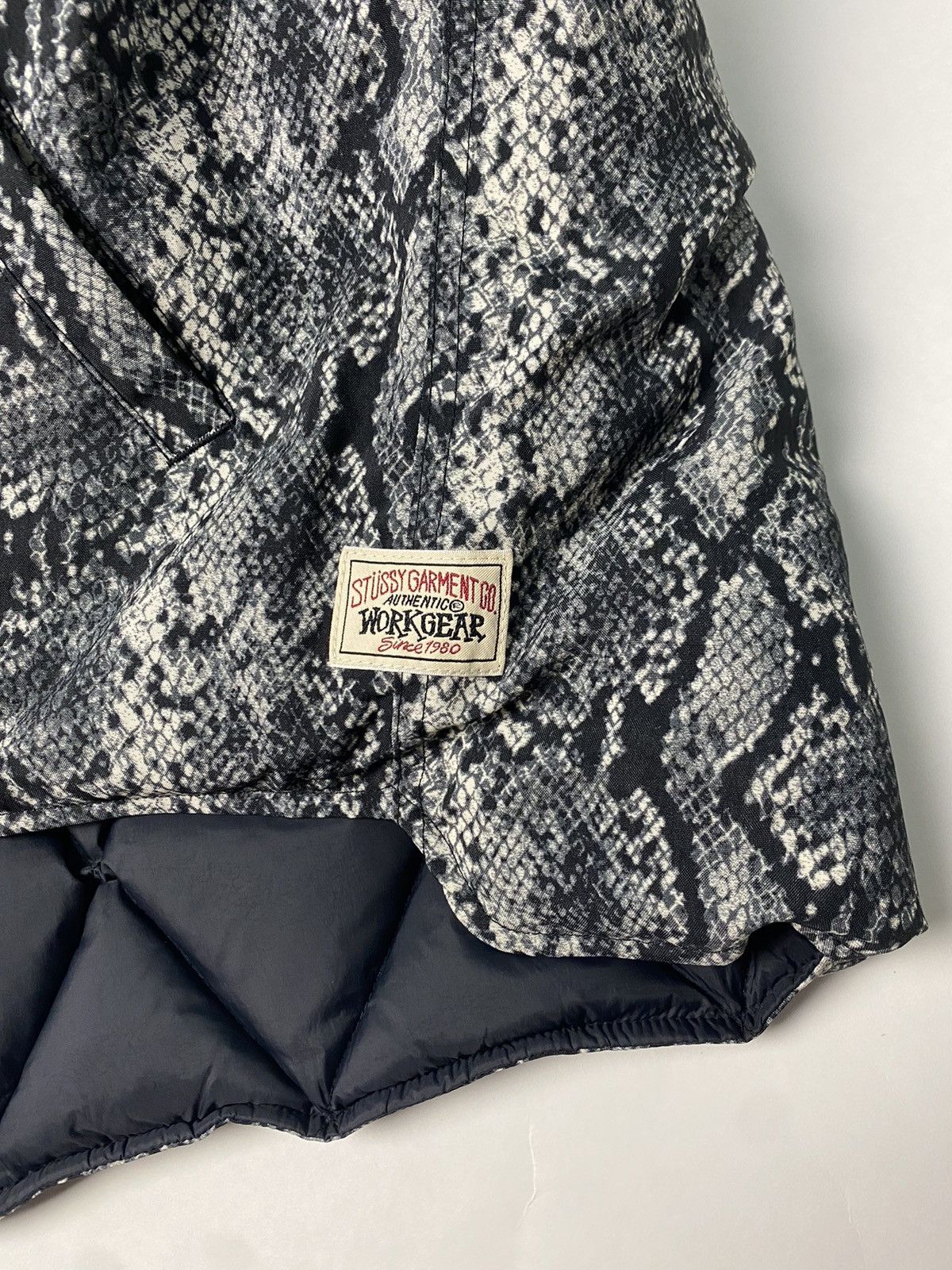 Stussy Stüssy Python Reversible Down Vest Navy Quilted Size Medium Size US M / EU 48-50 / 2 - 6 Thumbnail