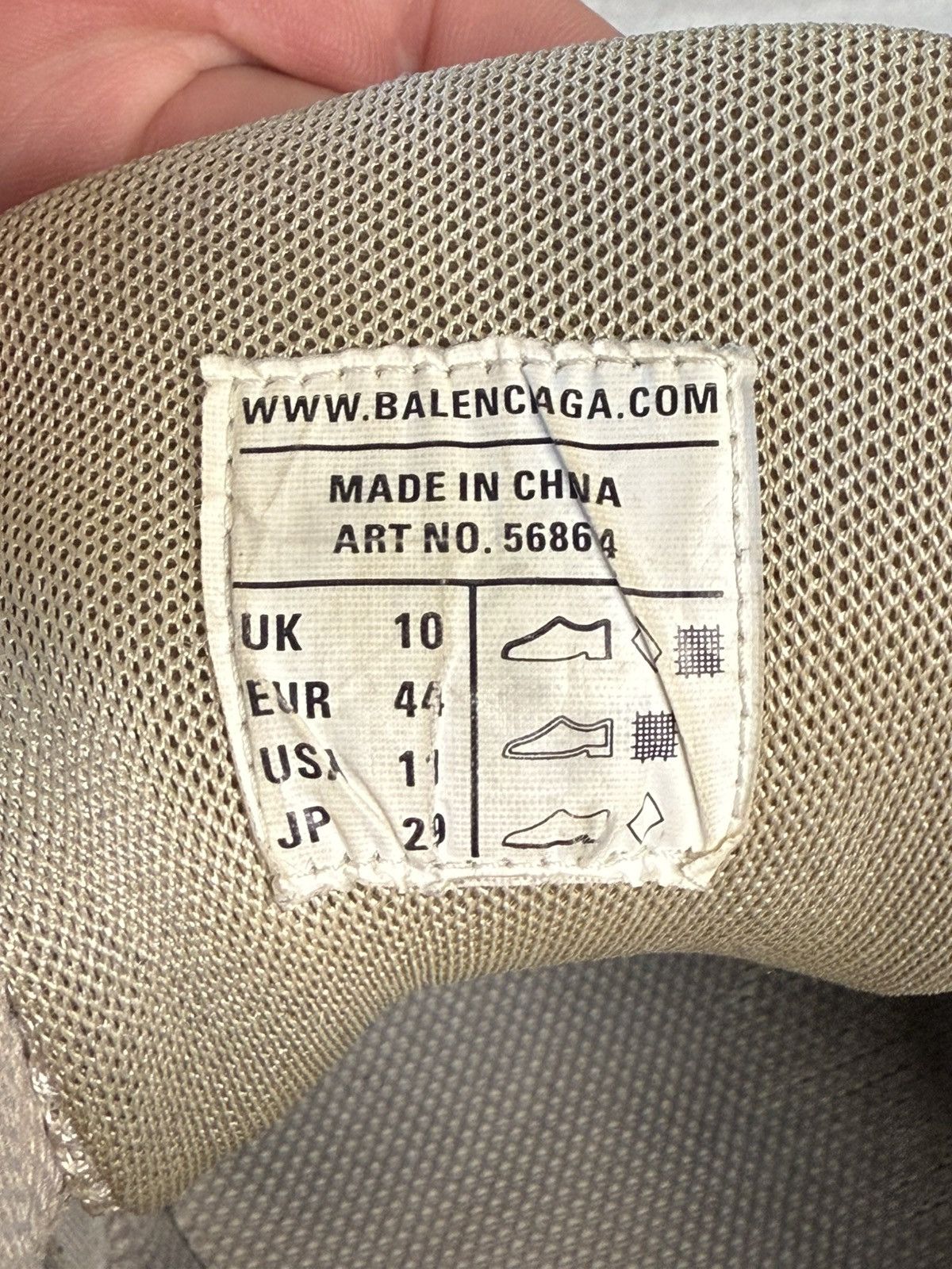 Balenciaga Balenciaga Track 2 in Cream Size US 11 / EU 44 - 8 Thumbnail