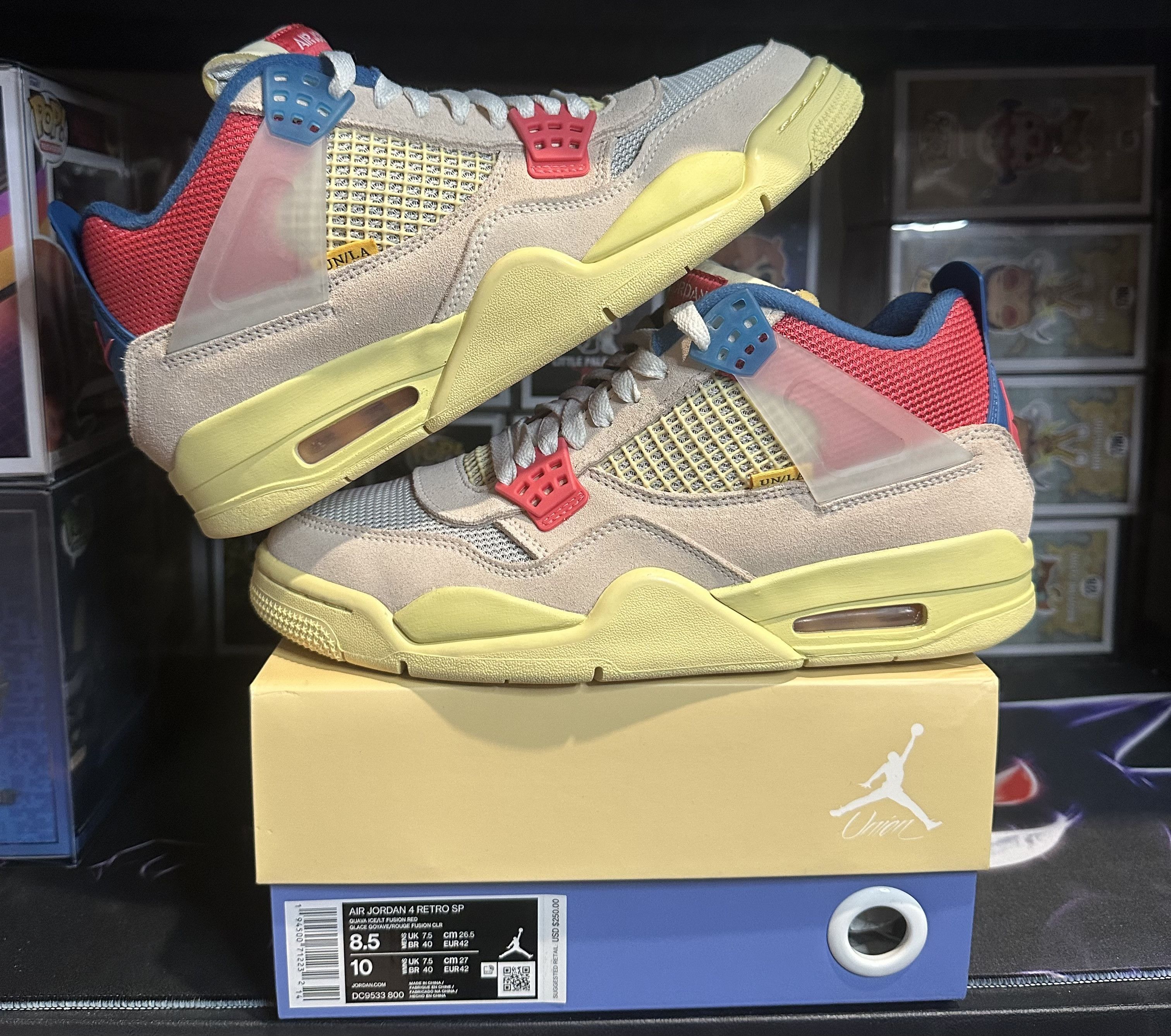 Jordan Brand × Union LA Air Jordan 4 Retro 'Union - Guava Ice' Size US 8.5 / EU 41-42 - 2 Thumbnail