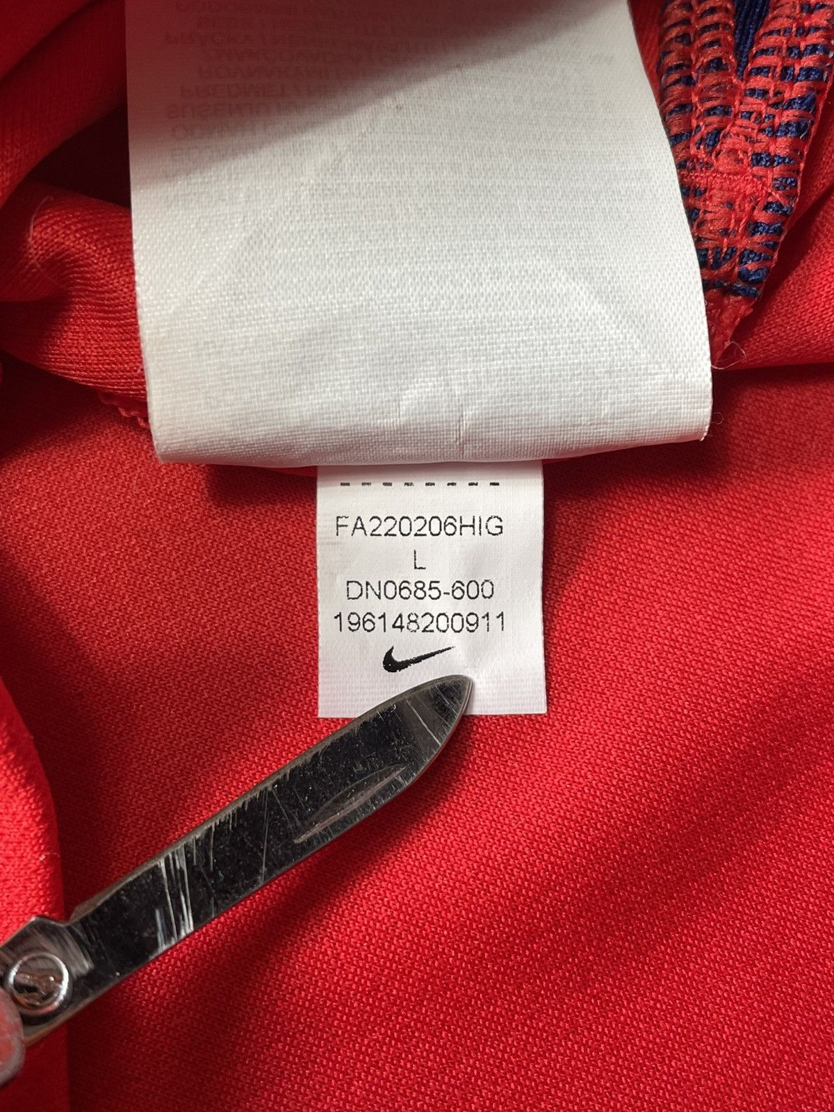 Nike Nike England National Team Shirt 2022 Soccer Jersey Size L Size US L / EU 52-54 / 3 - 8 Thumbnail