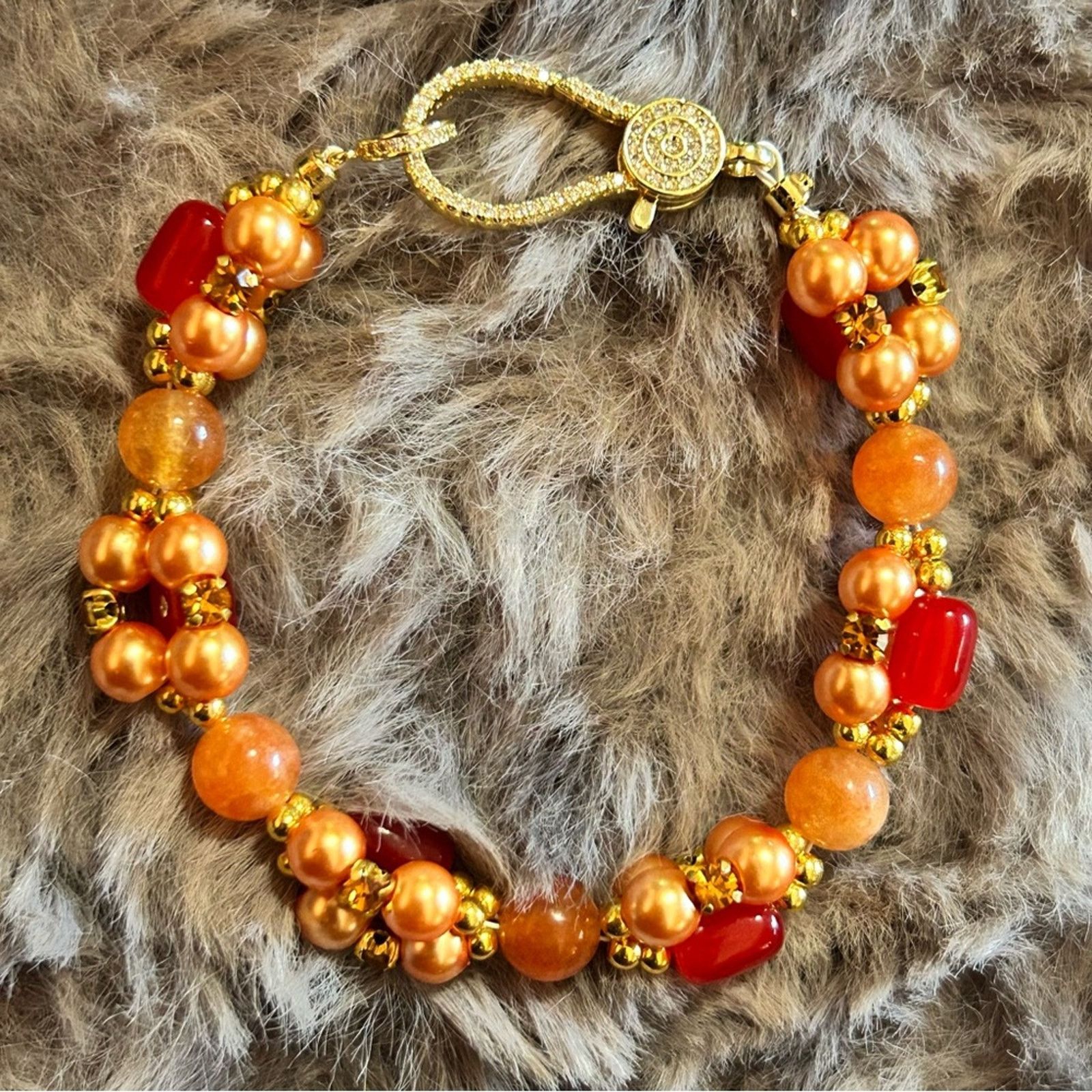 Handmade Handcrafted elegant glam mango twist orange jade bracelet Size ONE SIZE - 4 Thumbnail