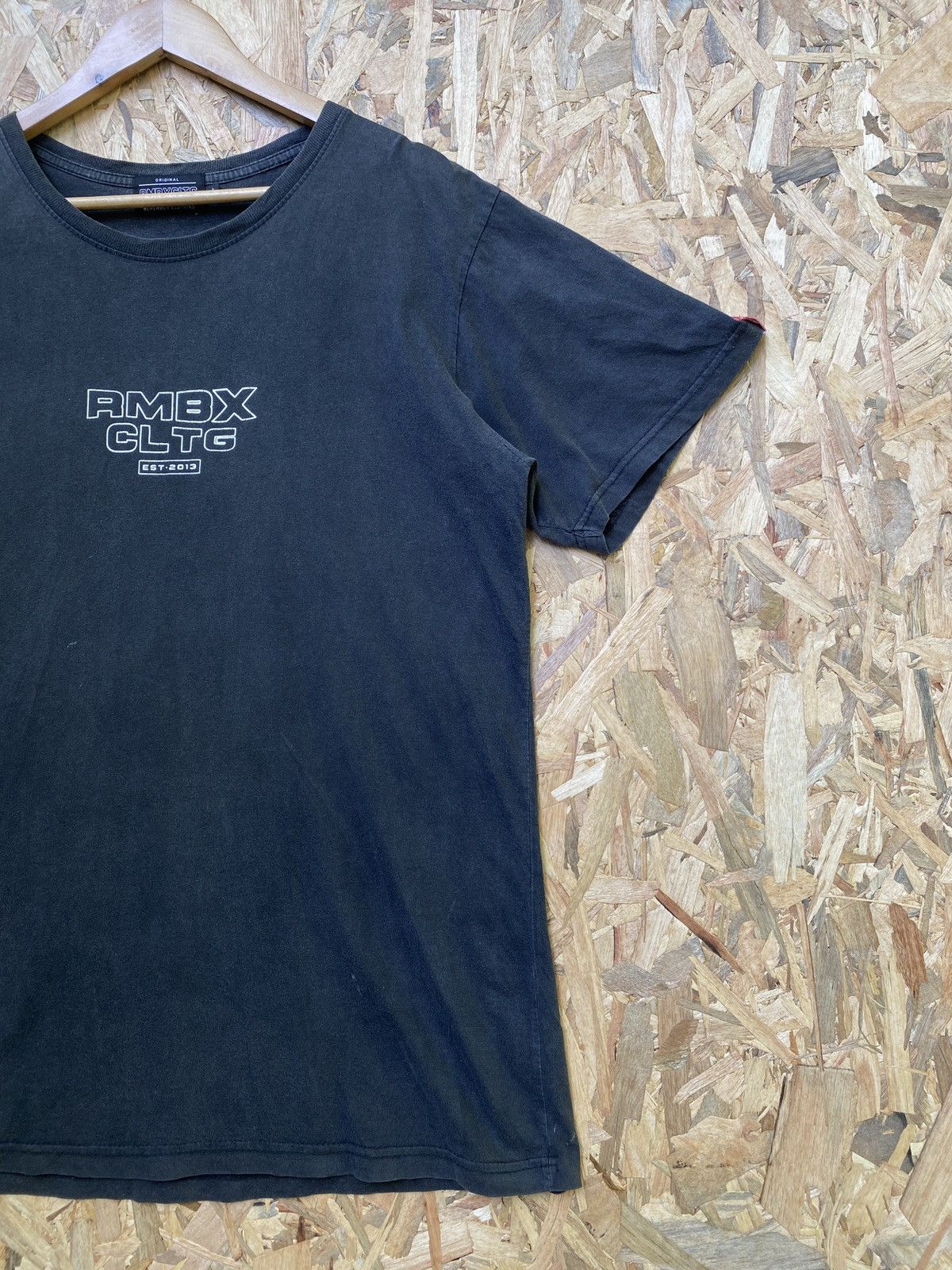 Vintage Vintage y2k remember clothing tee Size US L / EU 52-54 / 3 - 2 Thumbnail