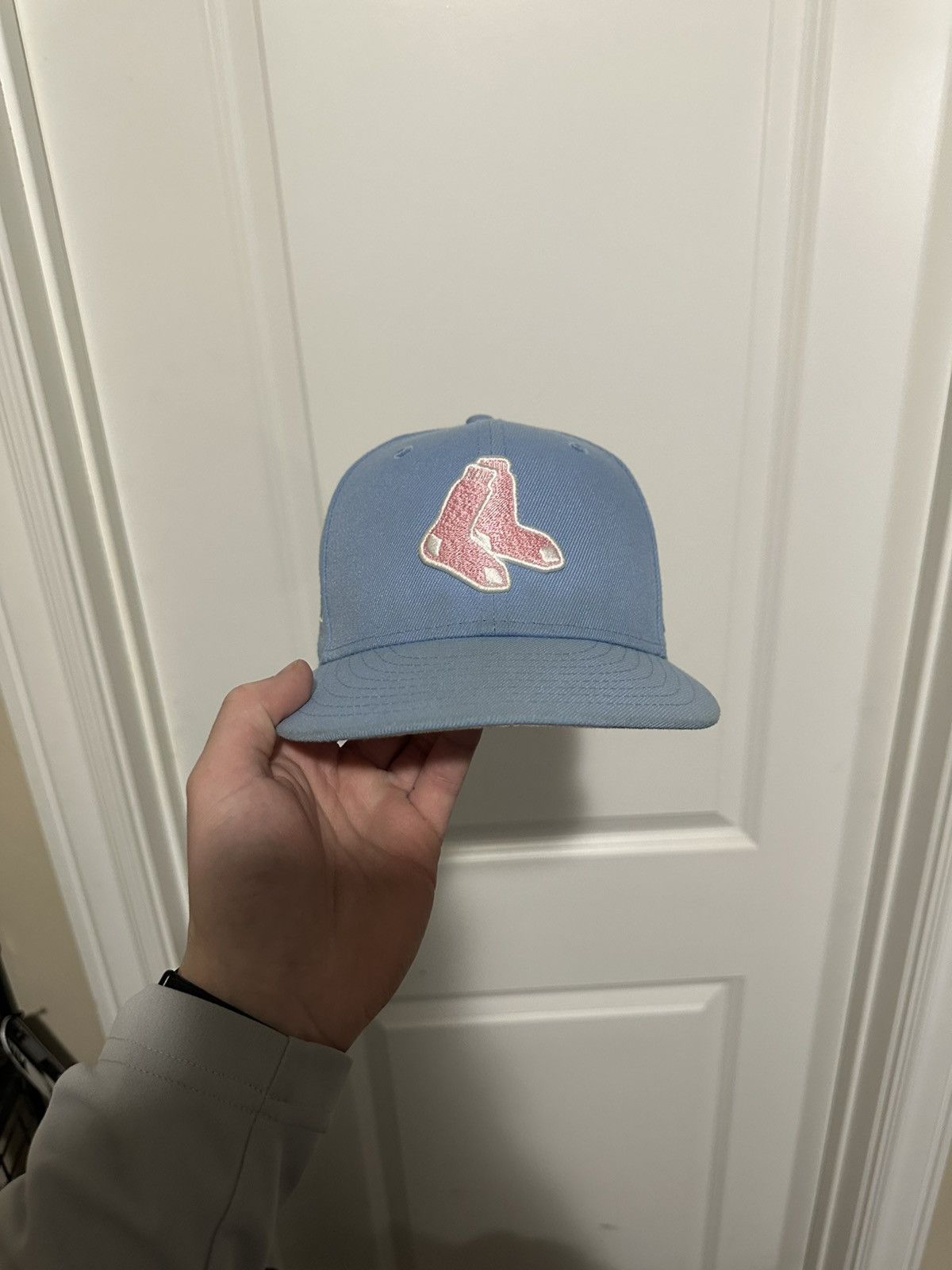 New Era New Era Boston Redsox 7 1/4 Hat Size 28 - 1 Thumbnail