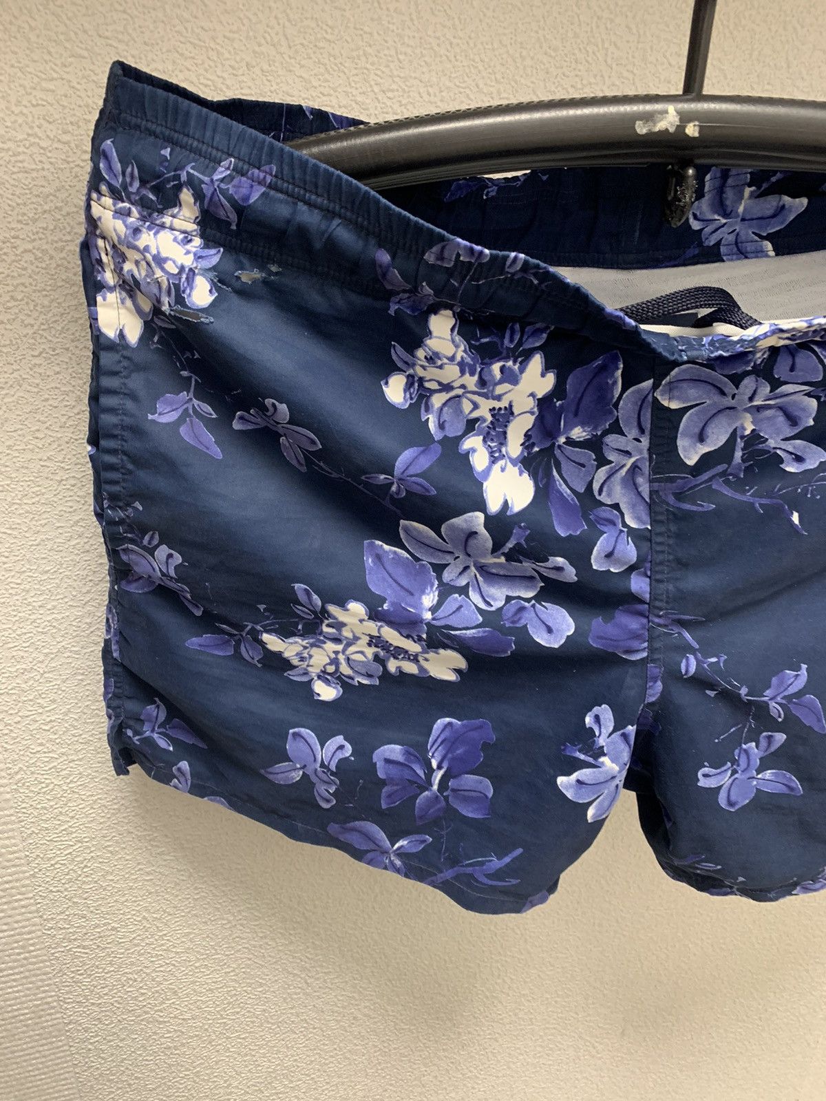 Ermenegildo Zegna Zegna Sport flower casual shorts 30 size S Size US 30 / EU 46 - 4 Thumbnail