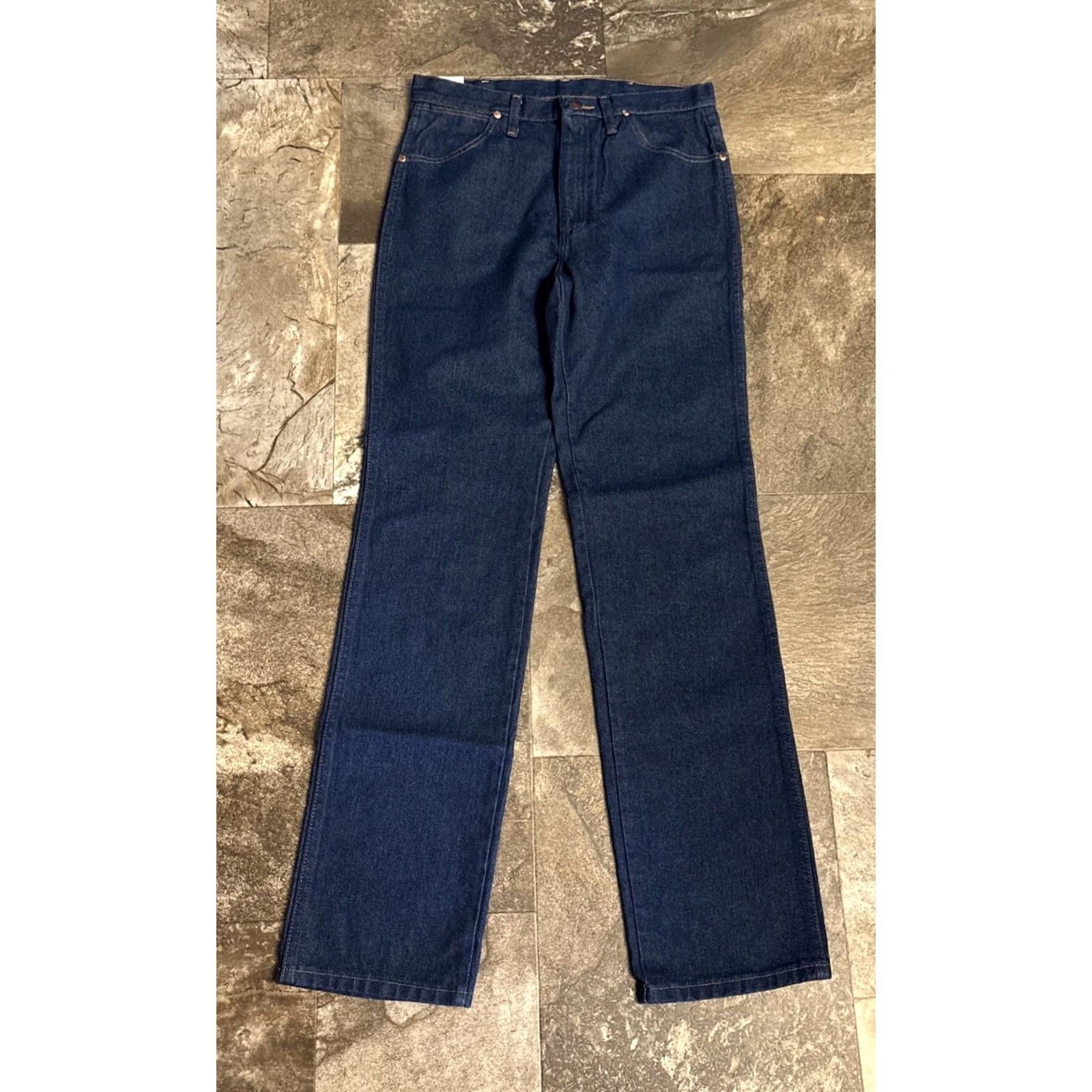 Wrangler VINTAGE Wrangler 31x34 Cowboy Cut Slim Fit Jeans Mens 100% Cotton Denim NWT Wrangler Cowboy Cut Blue 5-Pocket Rise 11.5" Belt Loops Nicaragua Size US 31 - 3 Thumbnail