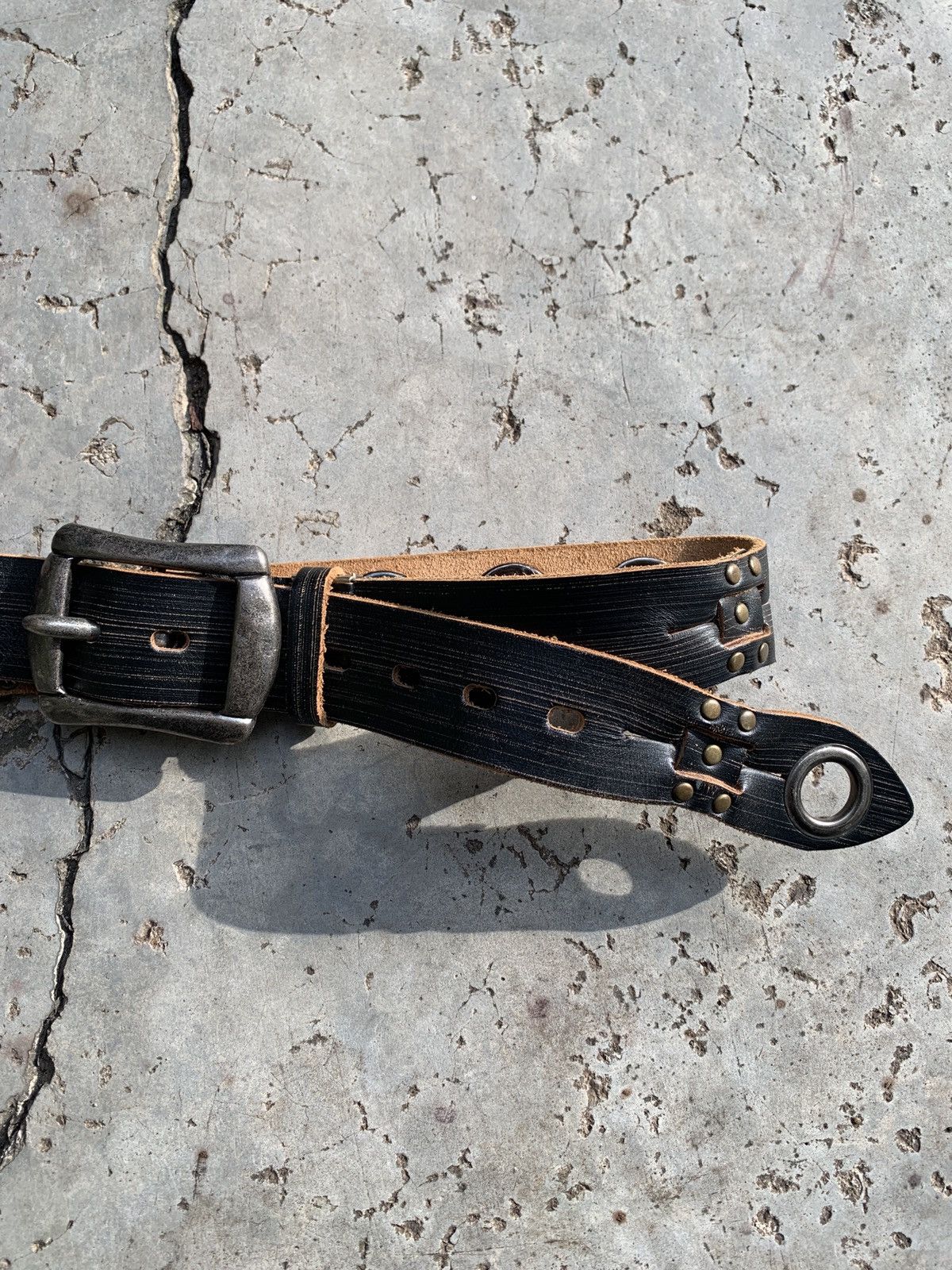 Vintage SOLD* 90s Studded Leather Belt Size 32 - 4 Thumbnail