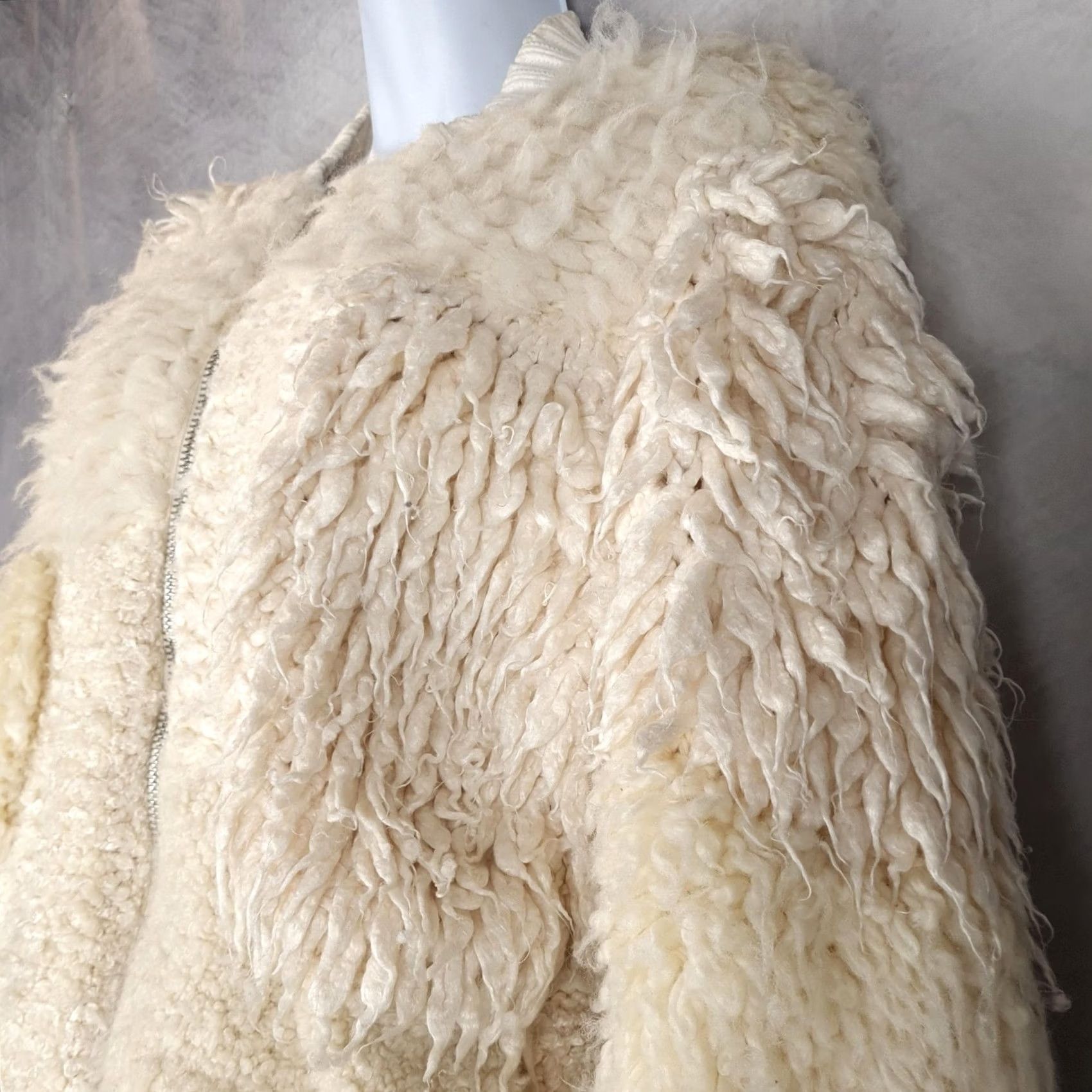 Helmut Lang VINTAGE Helmut Lang Jacket Womens XS White Shearling Wool Bomber Zip Size XS / US 0-2 / IT 36-38 - 3 Thumbnail