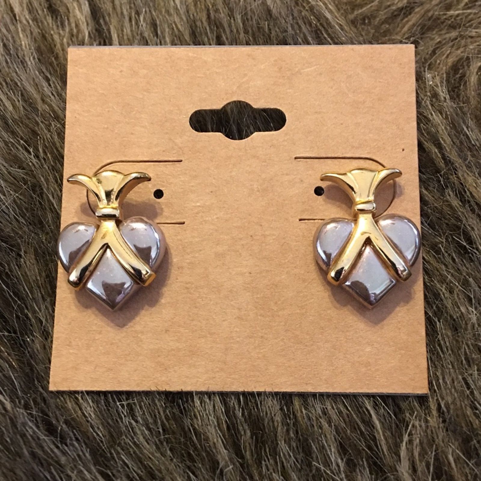 Jewelry Gold and silver tone crowned heart jewelry set Size ONE SIZE - 12 Thumbnail