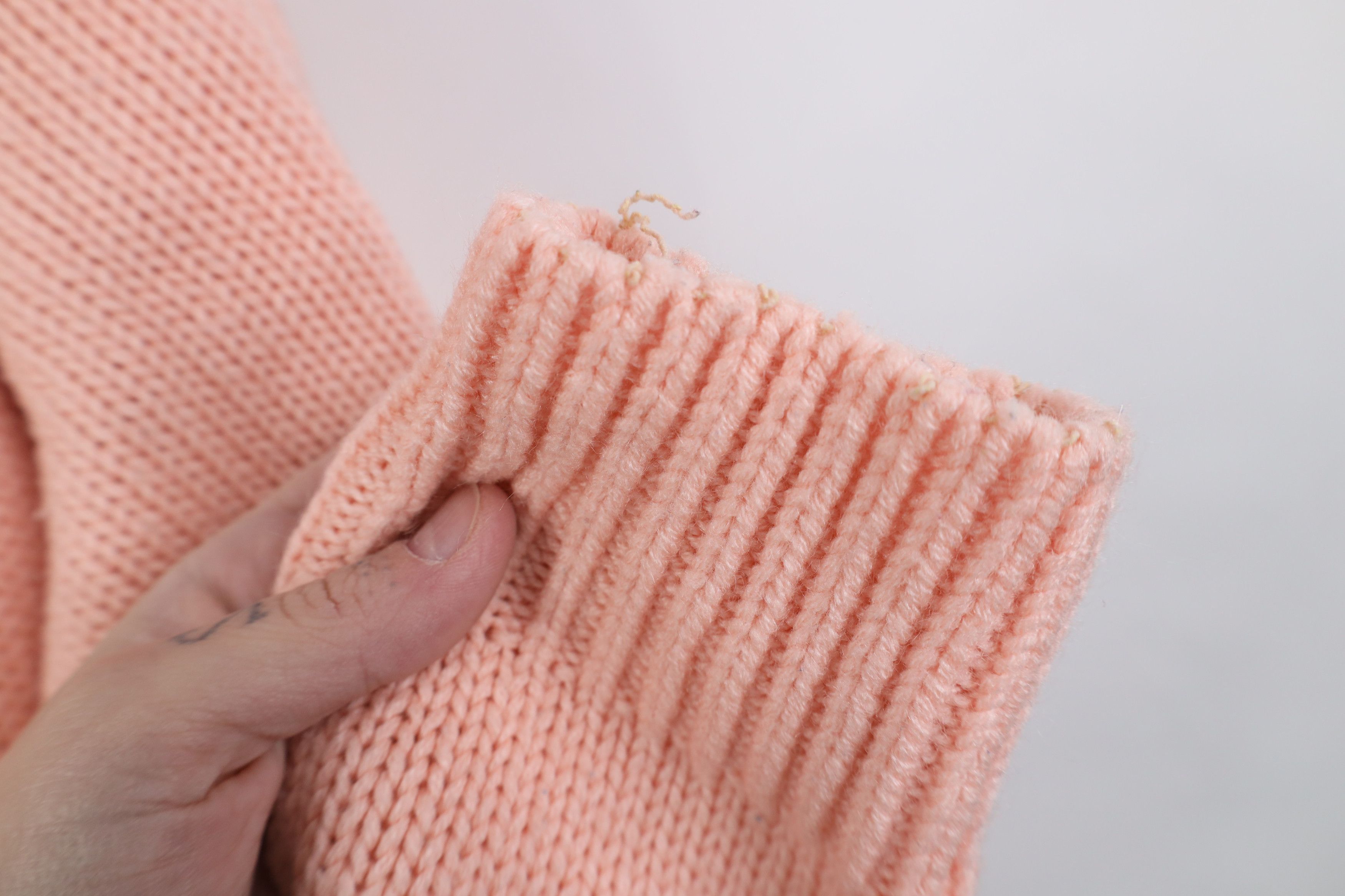 Vintage Vintage 70s Streetwear Ribbed Knit Collared Sweater Pink Size L / US 10 / IT 46 - 8 Thumbnail