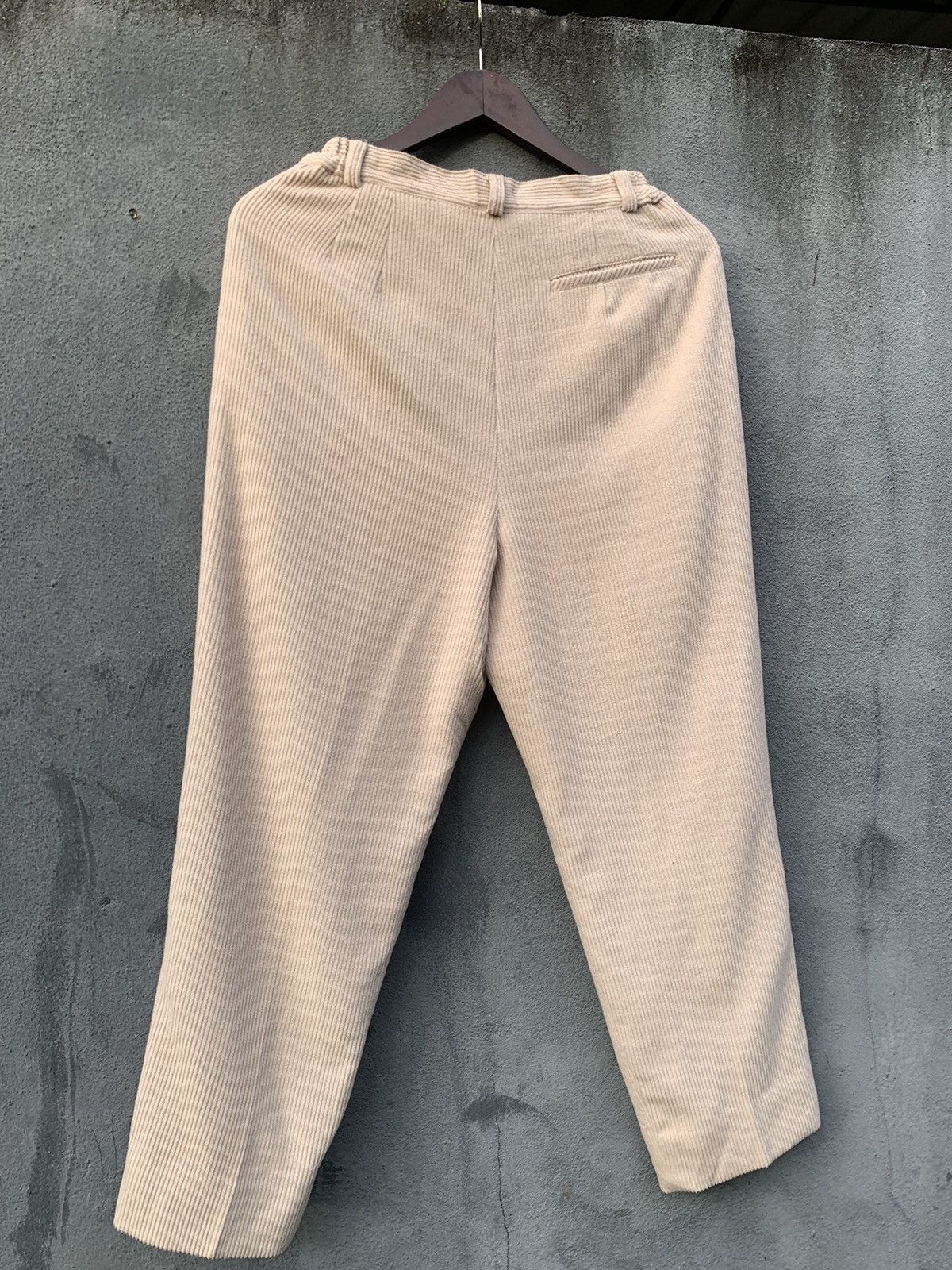 Balenciaga Balenciaga Golf Japan Corduroy Baggy Pants (Woman) Size US 28 / EU 44 - 8 Thumbnail