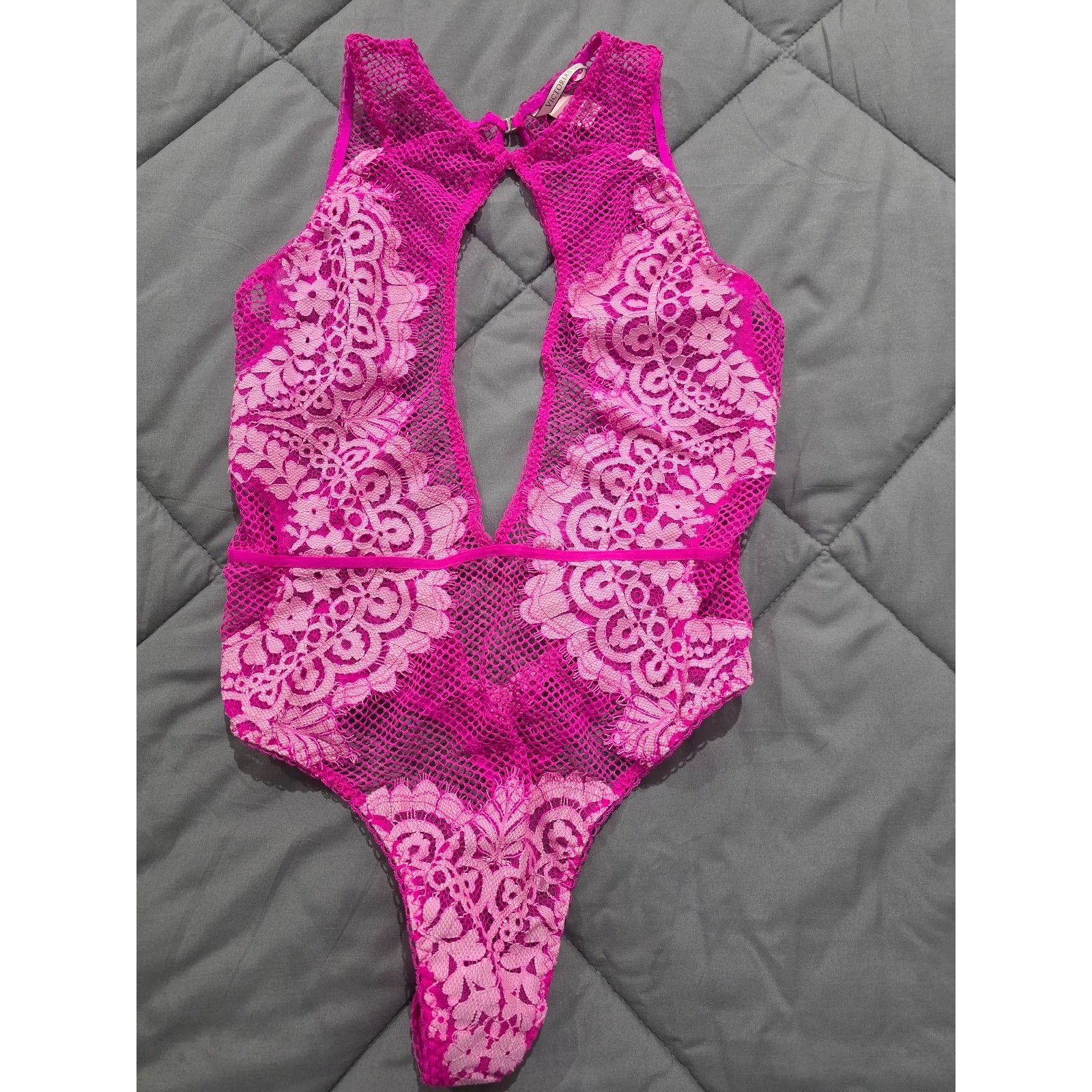Victoria's Secret Victoria's Secret Very Sexy Pink Fishnet Bodysuit Size M Coq Size ONE SIZE - 1 Thumbnail