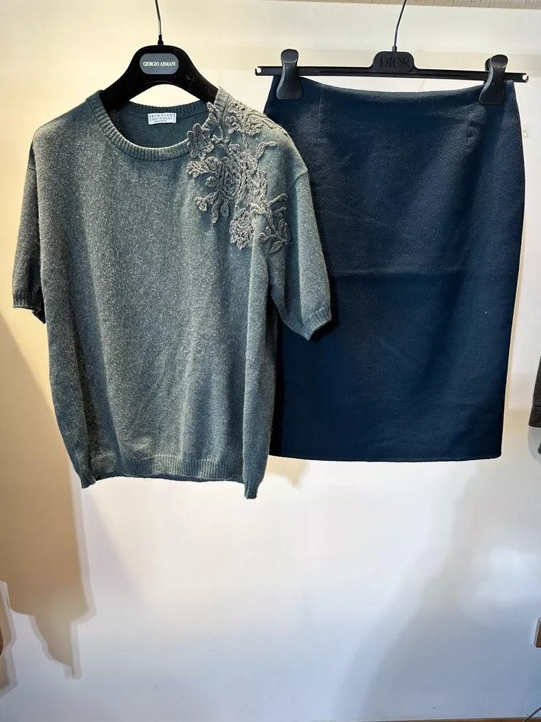 Loro Piana LORO PIANA Solid short sleeves Size M / US 6-8 / IT 42-44 - 1 Thumbnail