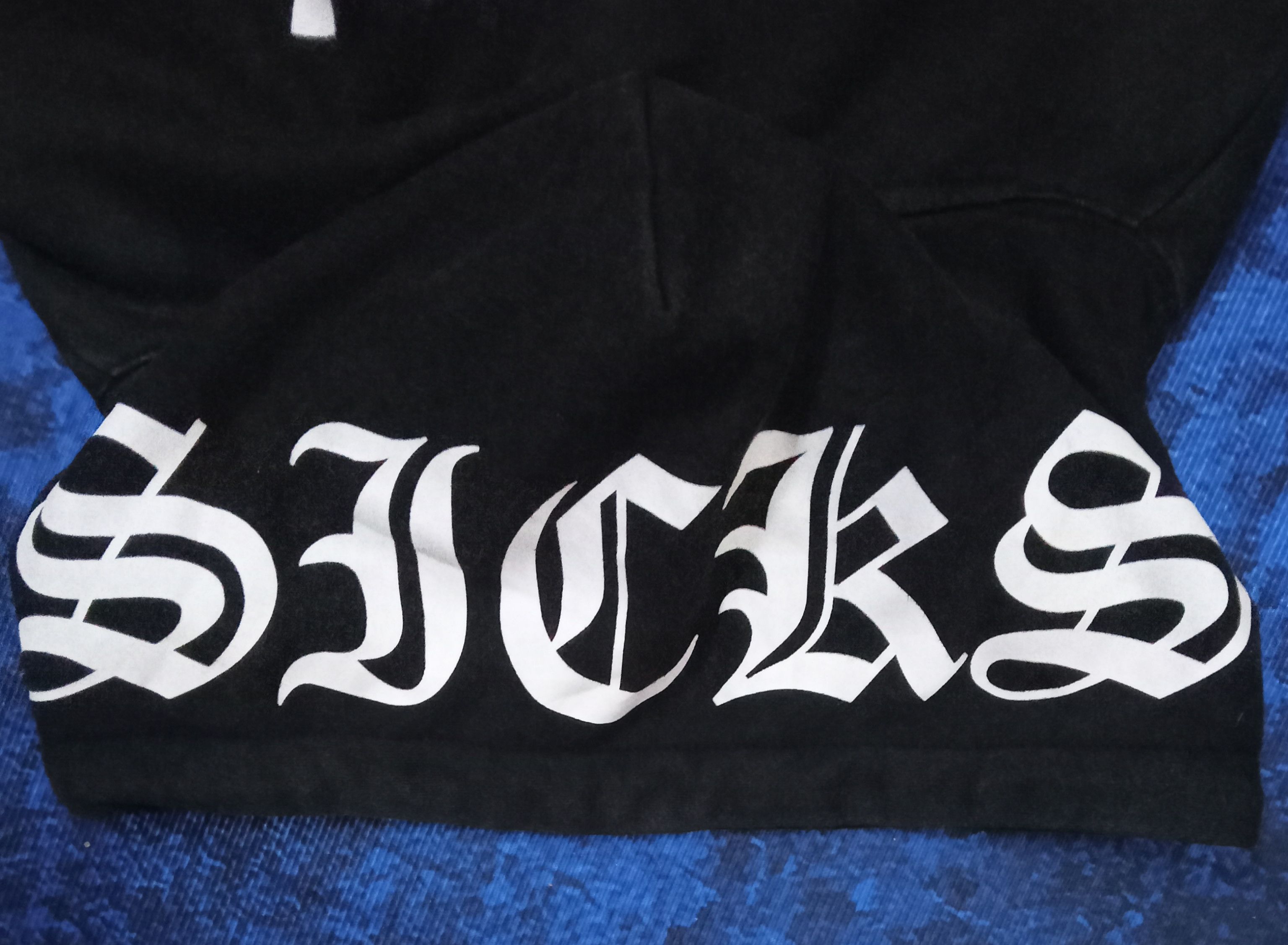 Japanese Brand The GazettE Death To Traitors Hoodie Size US M / EU 48-50 / 2 - 6 Thumbnail