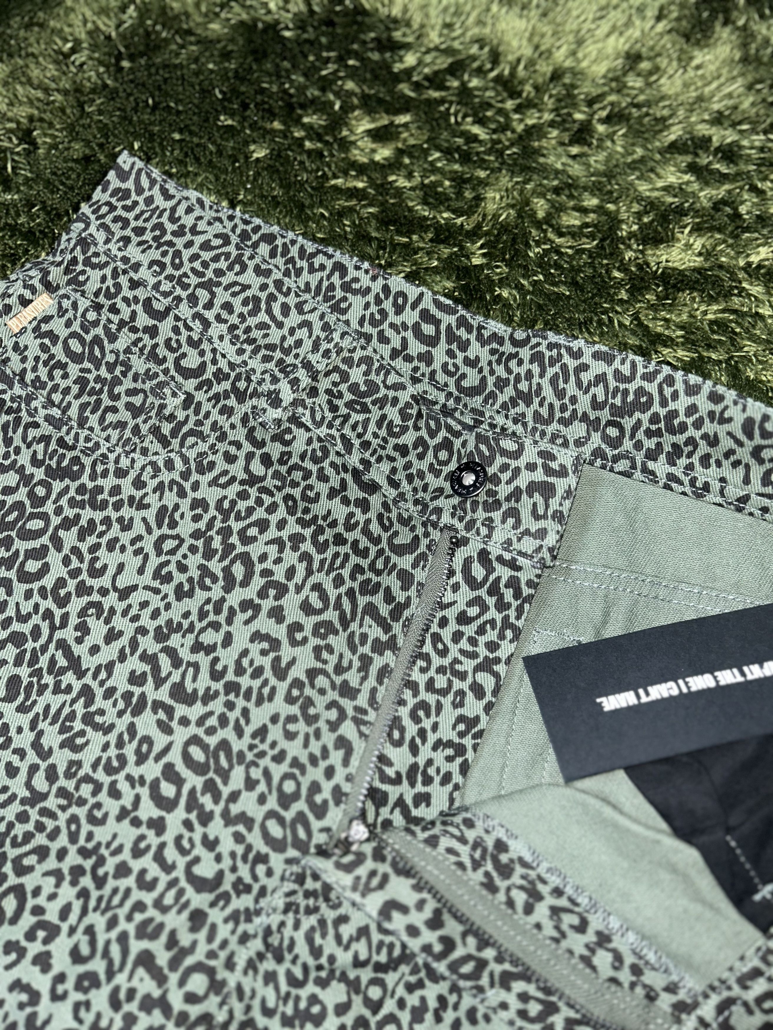 Pleasures [34] pleasures crystal cheetah leopard denim pants green Size US 34 / EU 50 - 3 Thumbnail