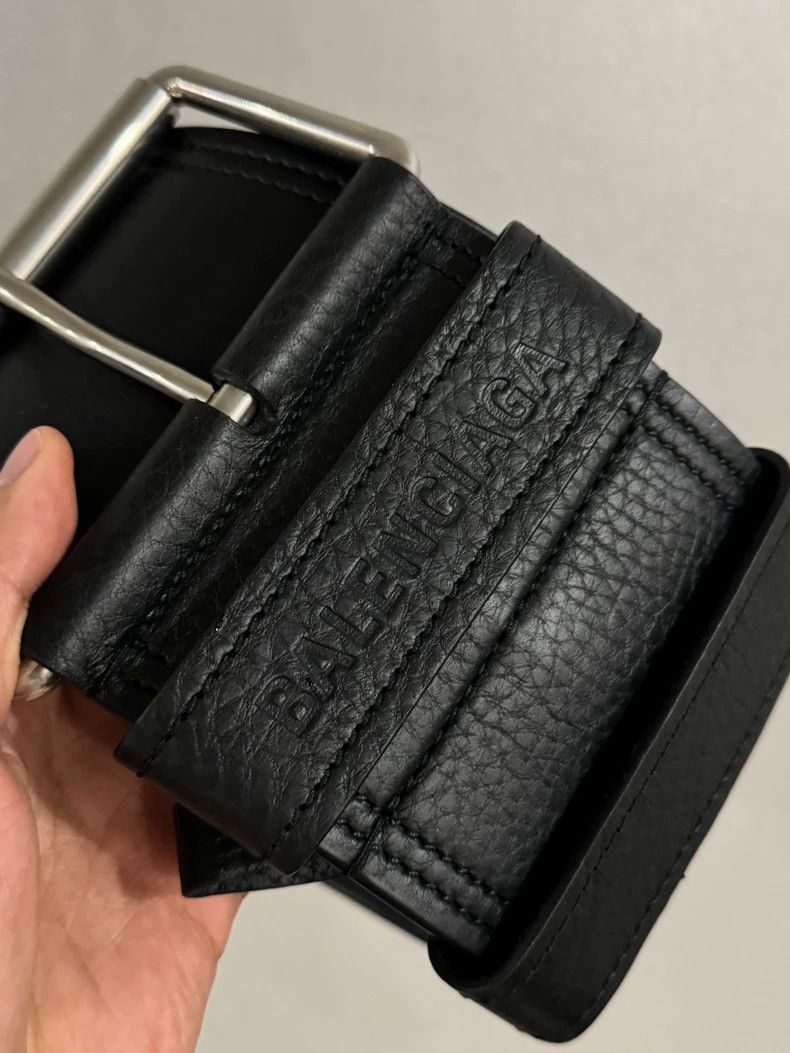 Balenciaga BalenciagaGiant belt 2503-Nextarrow Size ONE SIZE - 2 Thumbnail