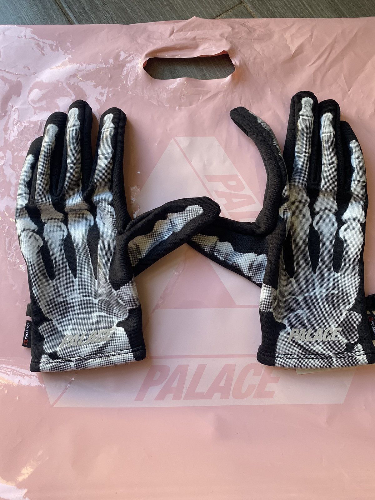 Palace Palace Polartec Boney Gloves Black L/XL | Grailed