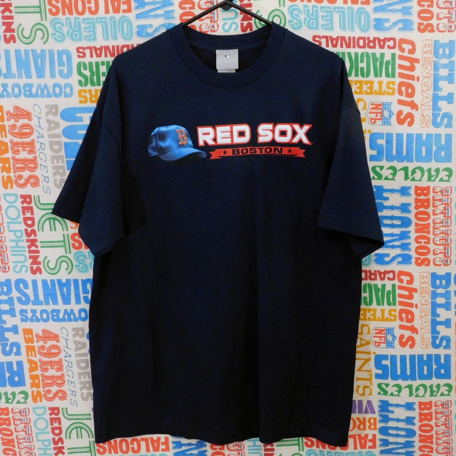 MLB Boston Red Sox T Shirt Size XL NWT Hat Graphic Spellout Y2K Size US XL / EU 56 / 4 - 1 Thumbnail