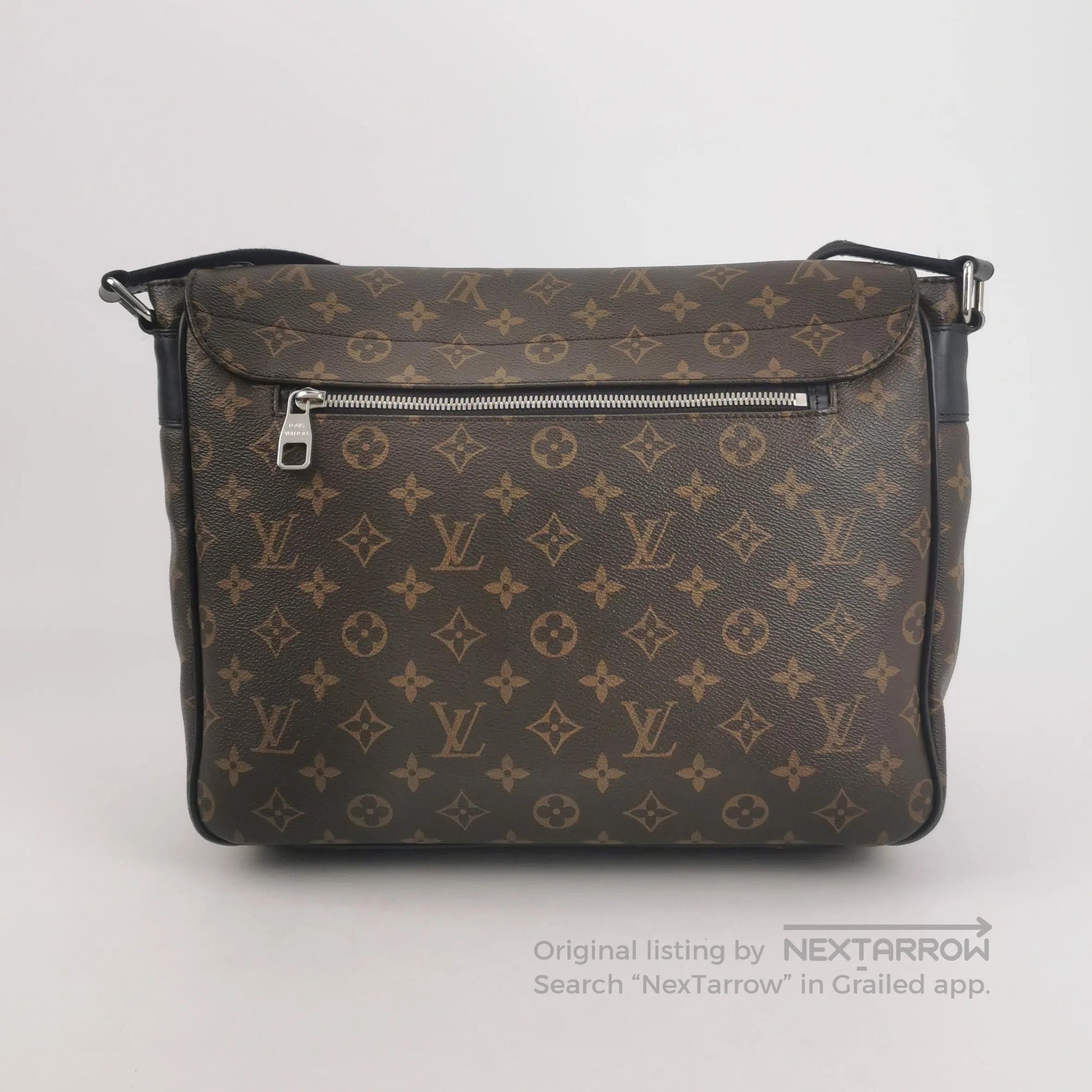 Louis Vuitton Louis Vuitton Christopher Monogram Print Crossbody Bag. Size ONE SIZE - 2 Thumbnail