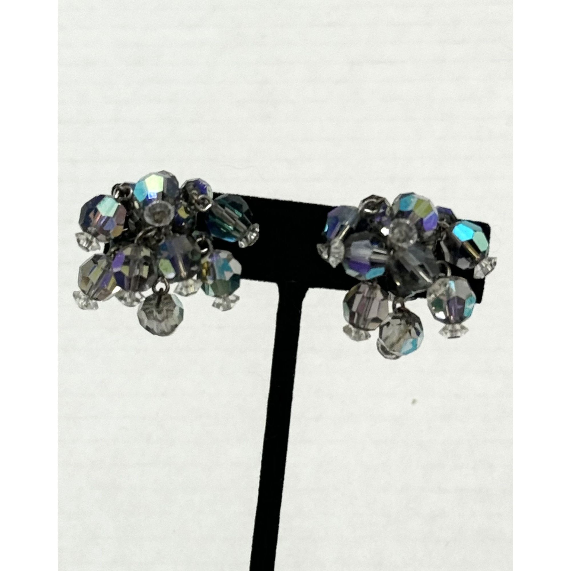 Vintage Vintage Laguna crystal beaded earrings Size ONE SIZE - 1 Thumbnail