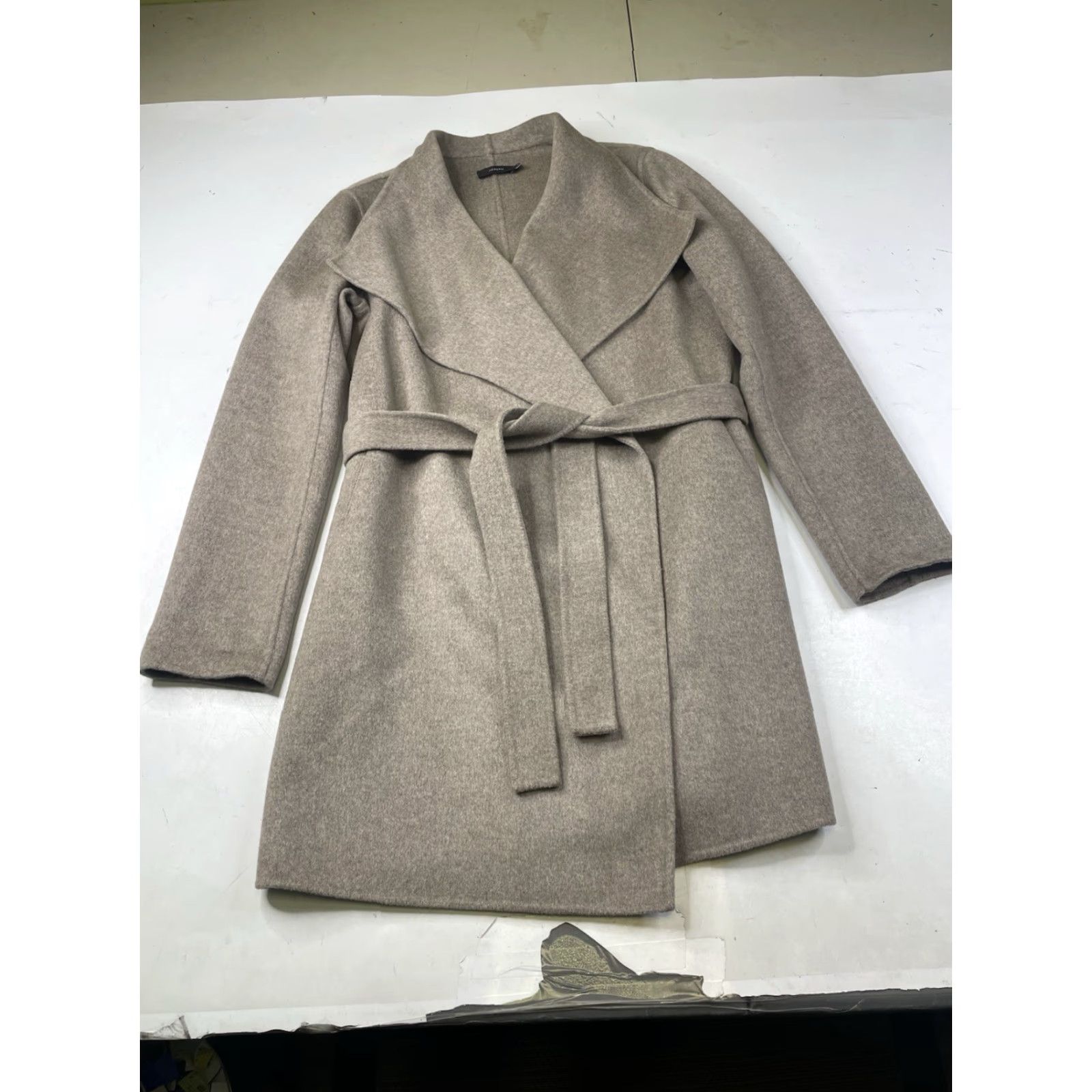 Joseph Joseph Lisa Long Wool Cashmere Coat Beige Tie Wrap Jacket 44 Luxury Overcoat Womens Classical long sleeve pockets solid beige Size M / US 6-8 / IT 42-44 - 2 Thumbnail