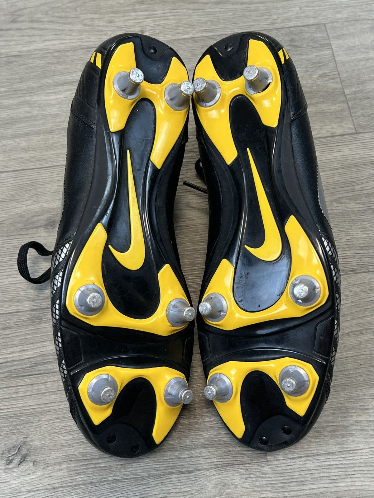 Nike Nike Total 90 Laser II SG Vintage Football Boots Size 9 Size US 9 / EU 42 - 6 Thumbnail