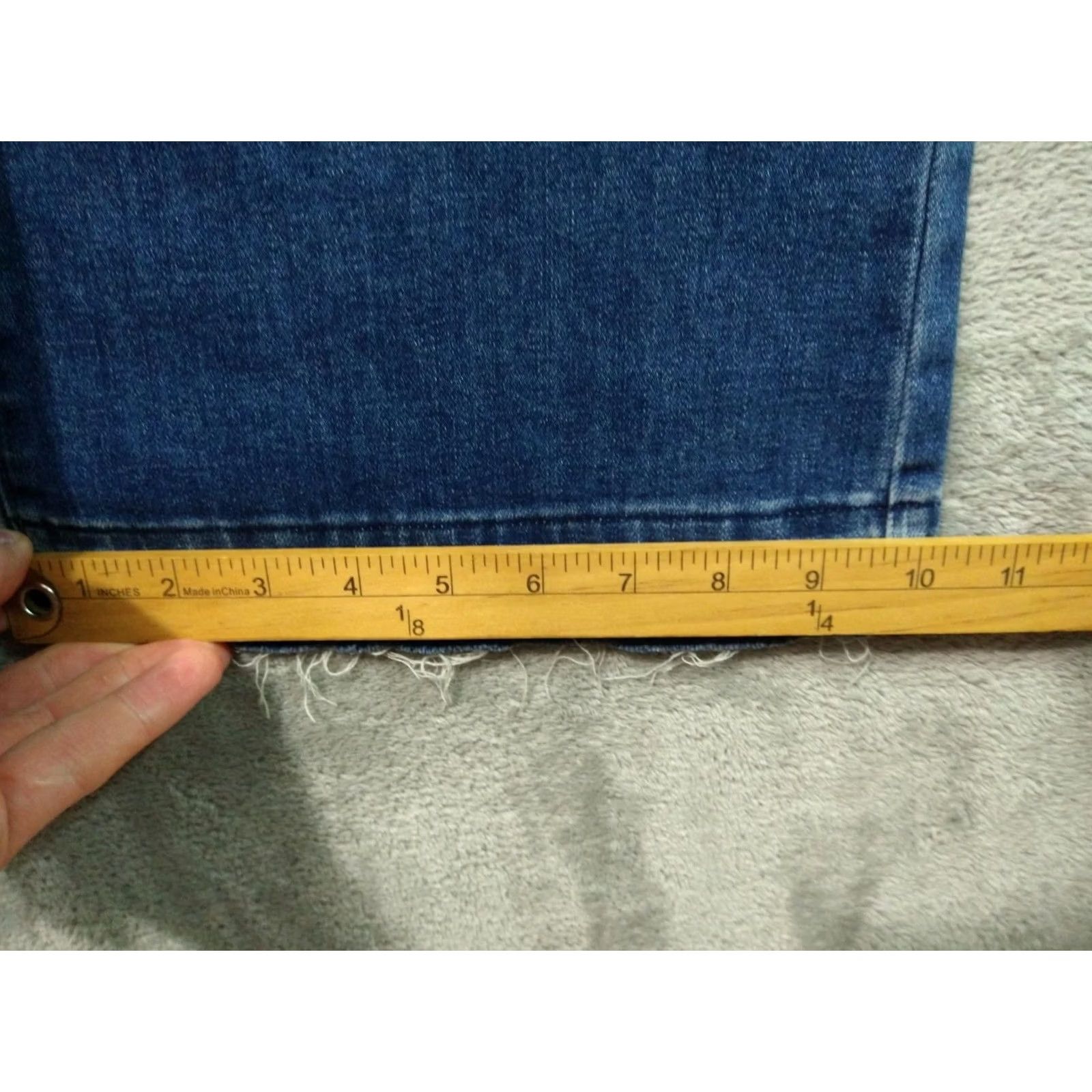 Lucky Brand Lucky Brand Jeans Women 14/32 Blue Denim Sweet Boot Cut Mid Rise Stretch Jeans Baggy? No. 5-Pocket Design Regular Size 14 Inseam 32 Blue Denim Size 36" / US 14 / IT 50 - 6 Thumbnail