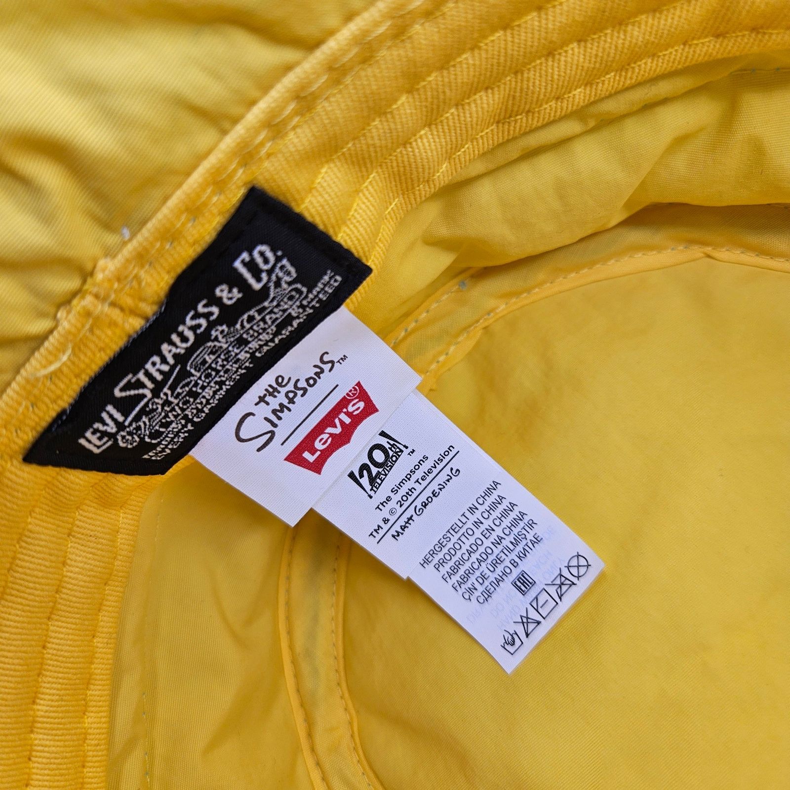 Levi's LEVI'S X SIMPSONS UNISEX MEDIUM CLOUD PRINT BUCKET HAT Size ONE SIZE - 3 Thumbnail