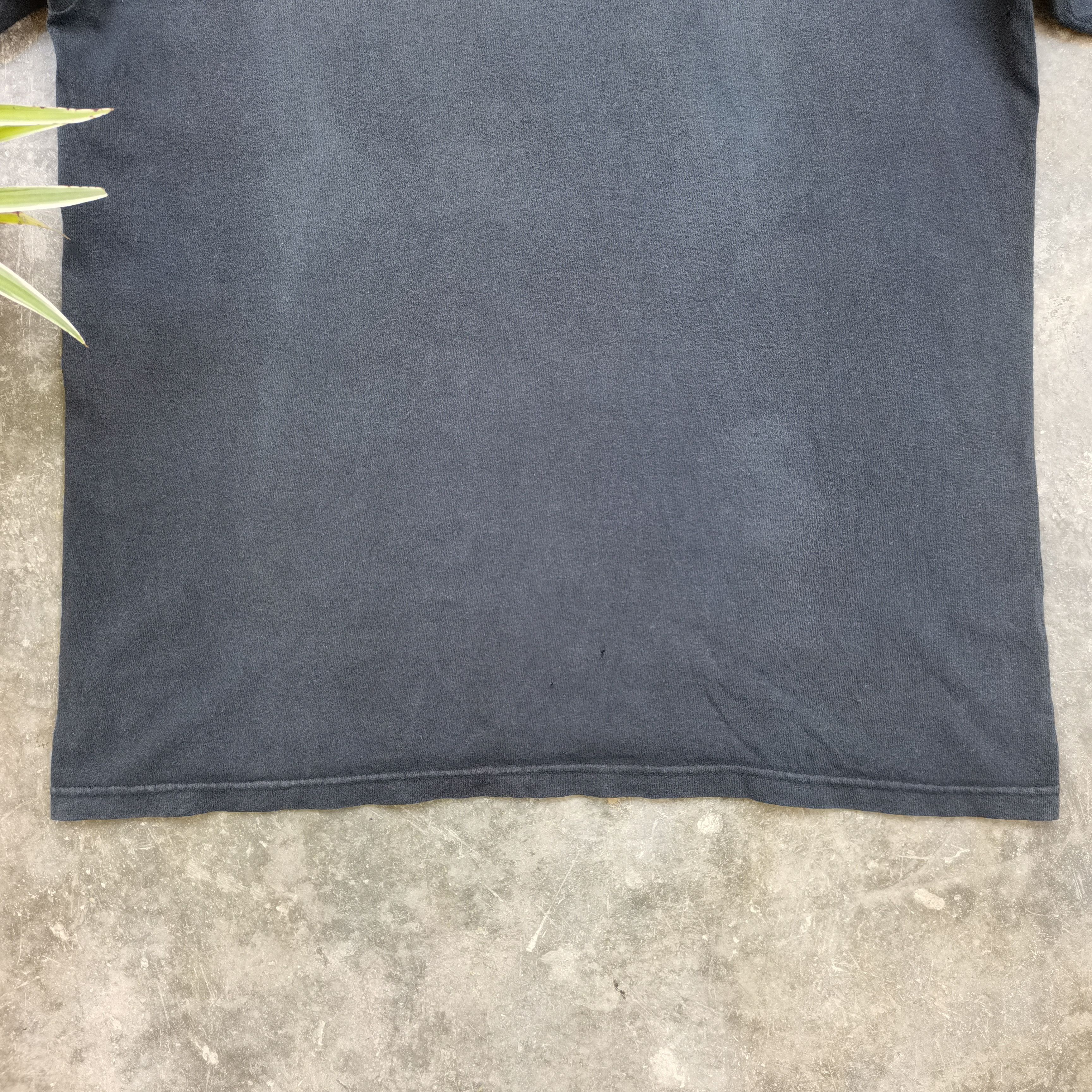 Vintage Crazy Vintage Y2k MOON EYES Distress Tee Size M Size US M / EU 48-50 / 2 - 5 Thumbnail