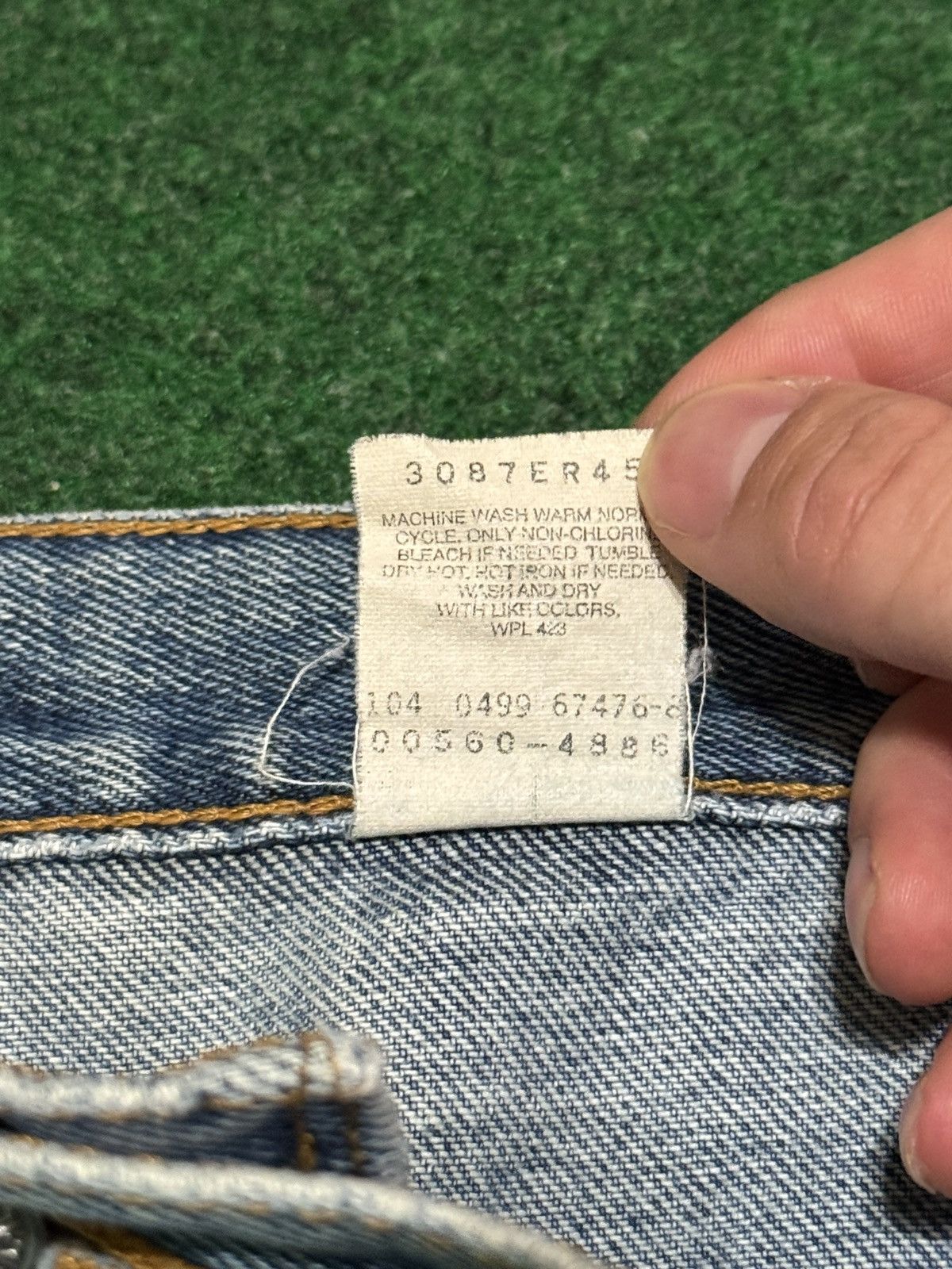 Levi's × Vintage Vtg 90s Levi’s 560 Loose Baggy Grunge Distressed Skater Jean Size US 34 / EU 50 - 5 Thumbnail