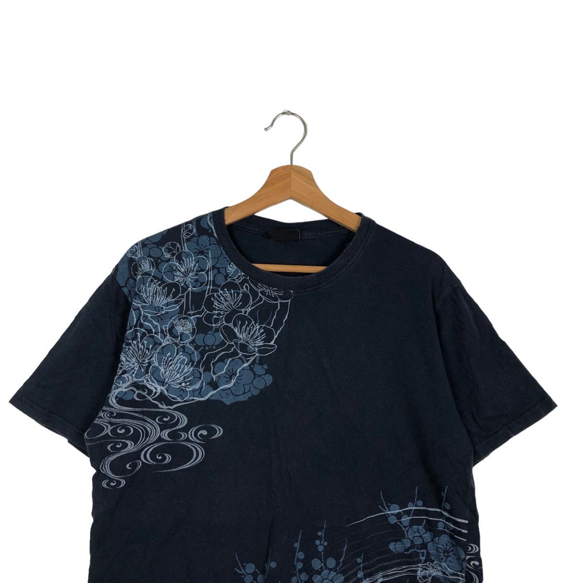Japanese Brand VINTAGE MANHALE SUKAJAN T-SHIRT BIG LOGO TOYO ENTERPRISE Size US L / EU 52-54 / 3 - 2 Thumbnail