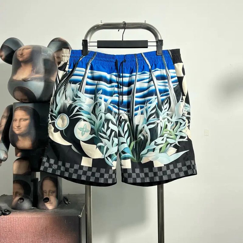 Louis Vuitton Louis Vuitton Blue Men's XL Shorts 0089 Size US 44 / EU 60 - 1 Thumbnail
