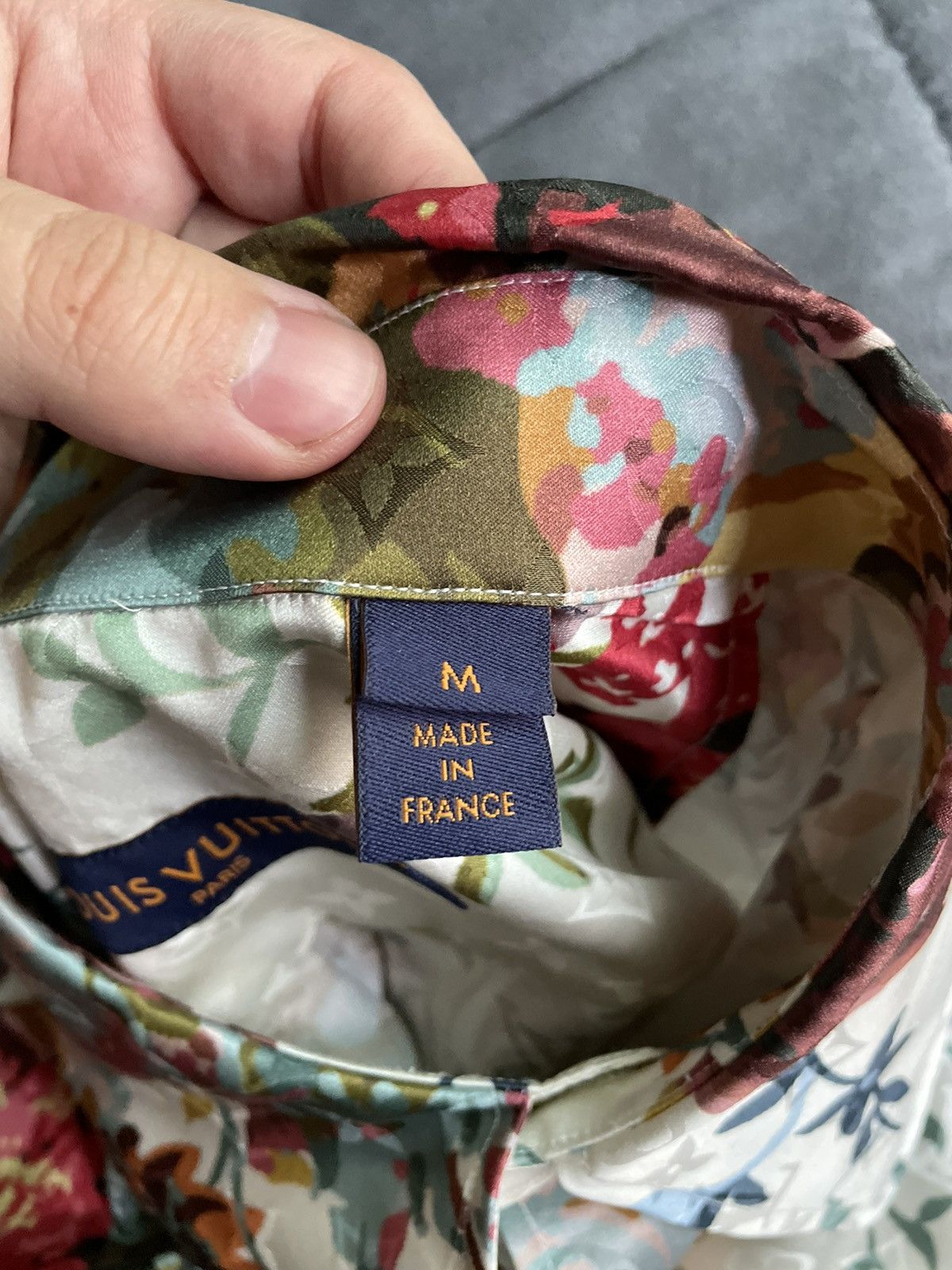 Louis Vuitton Louis Vuitton Monogram Flower Silk Shirt Size US M / EU 48-50 / 2 - 9 Thumbnail