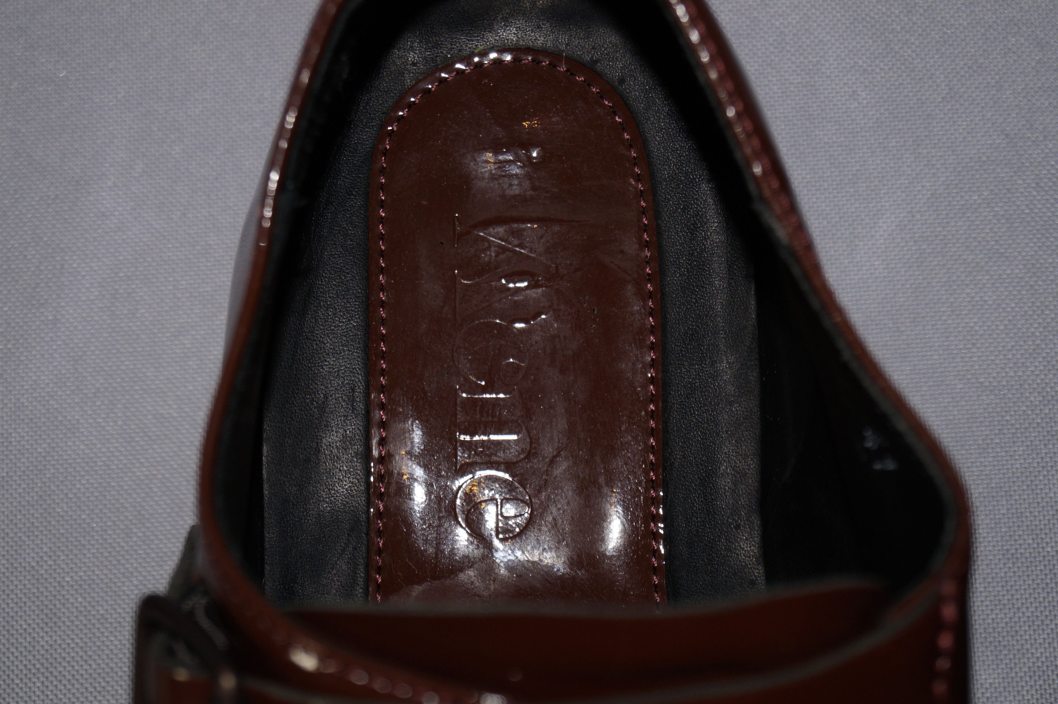 Acne Studios Acne Studios x Casual X Patent Leather x 41 size x shoes Size US 8 / EU 41 - 16 Thumbnail